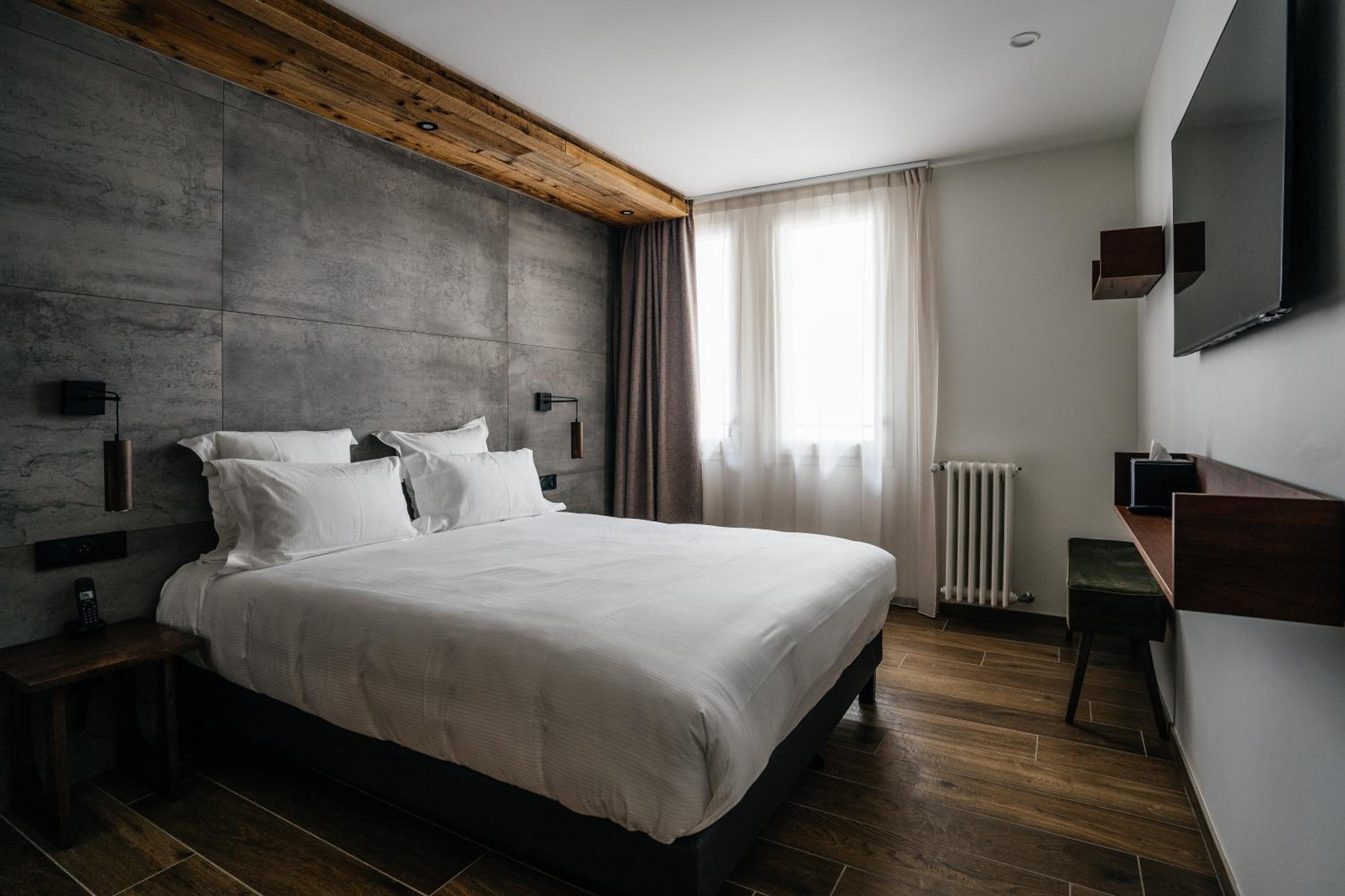 Double or Twin Room photo 1