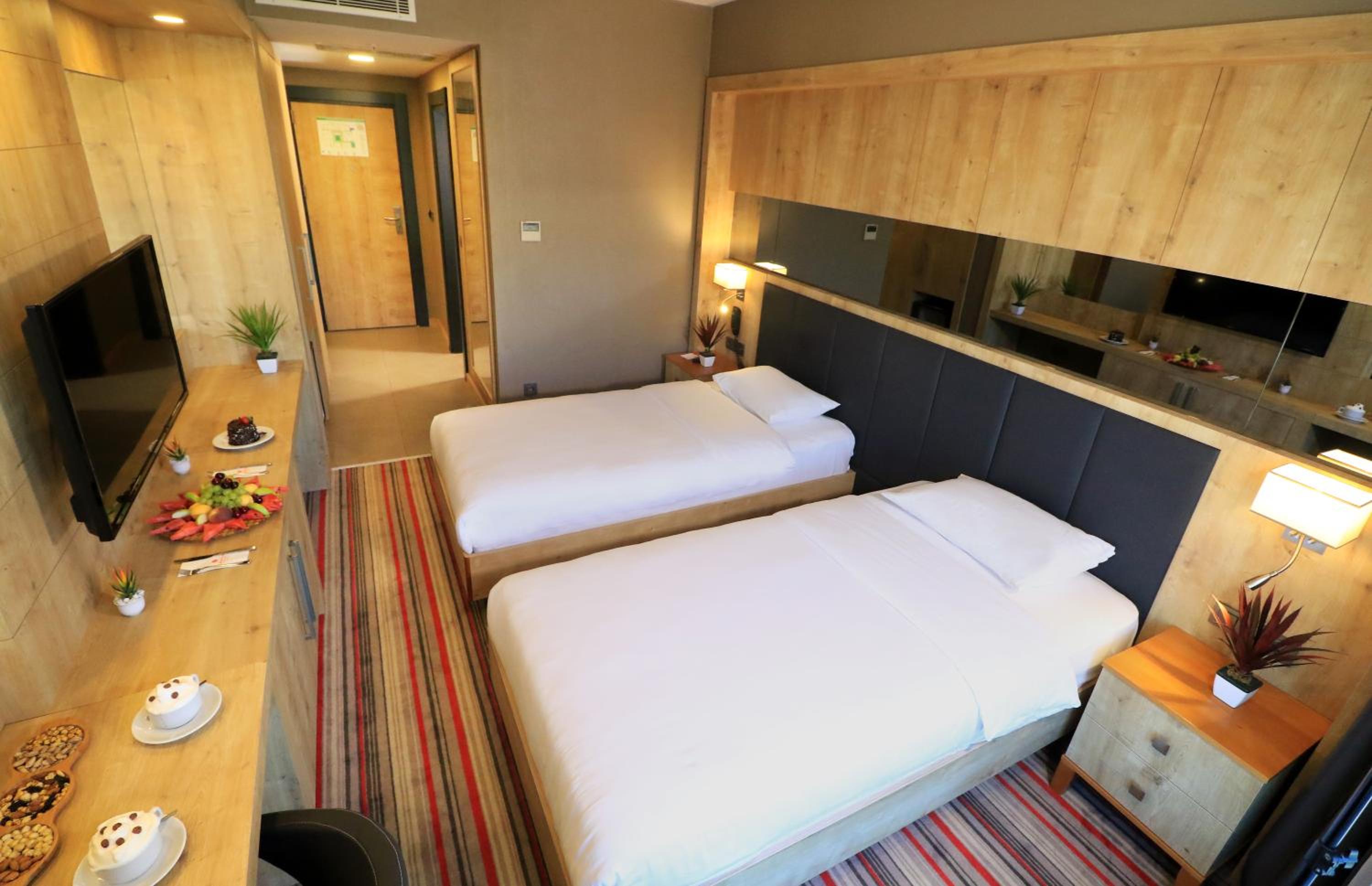 Twin Room with Sea View photo 1