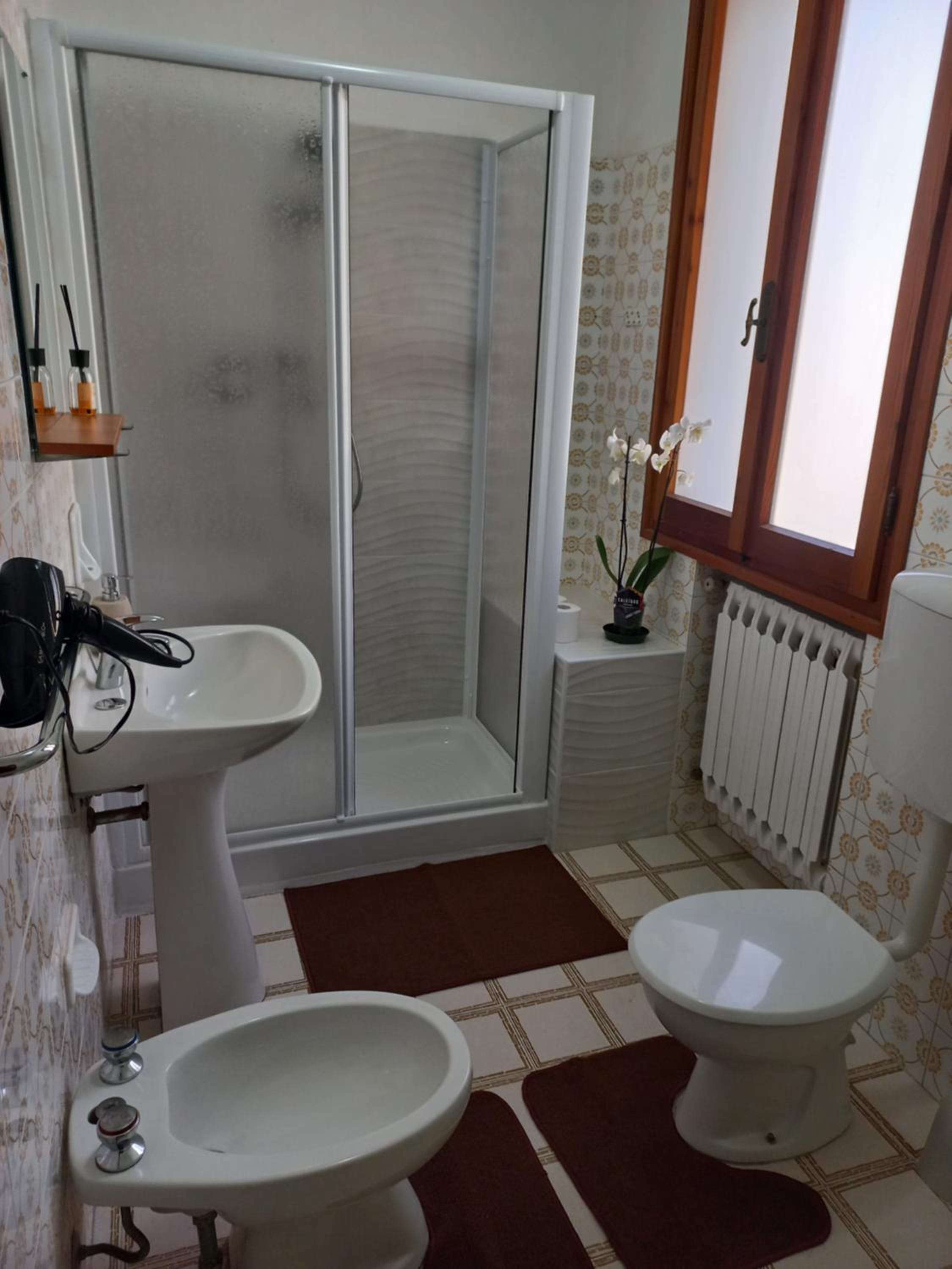 Two-Bedroom Apartment - Photo 15