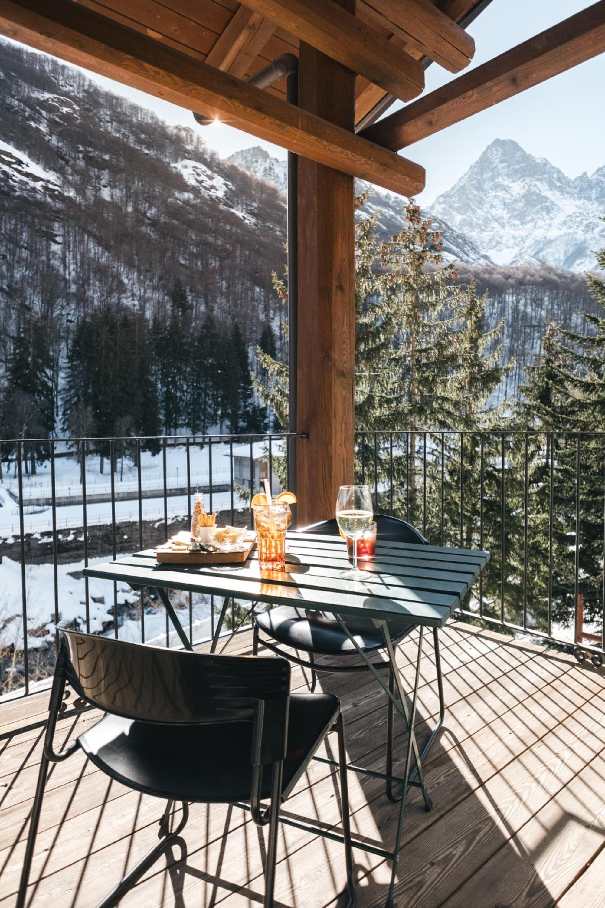 Apartment with Terrace