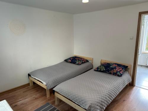 Standard Family Room - Photo 8