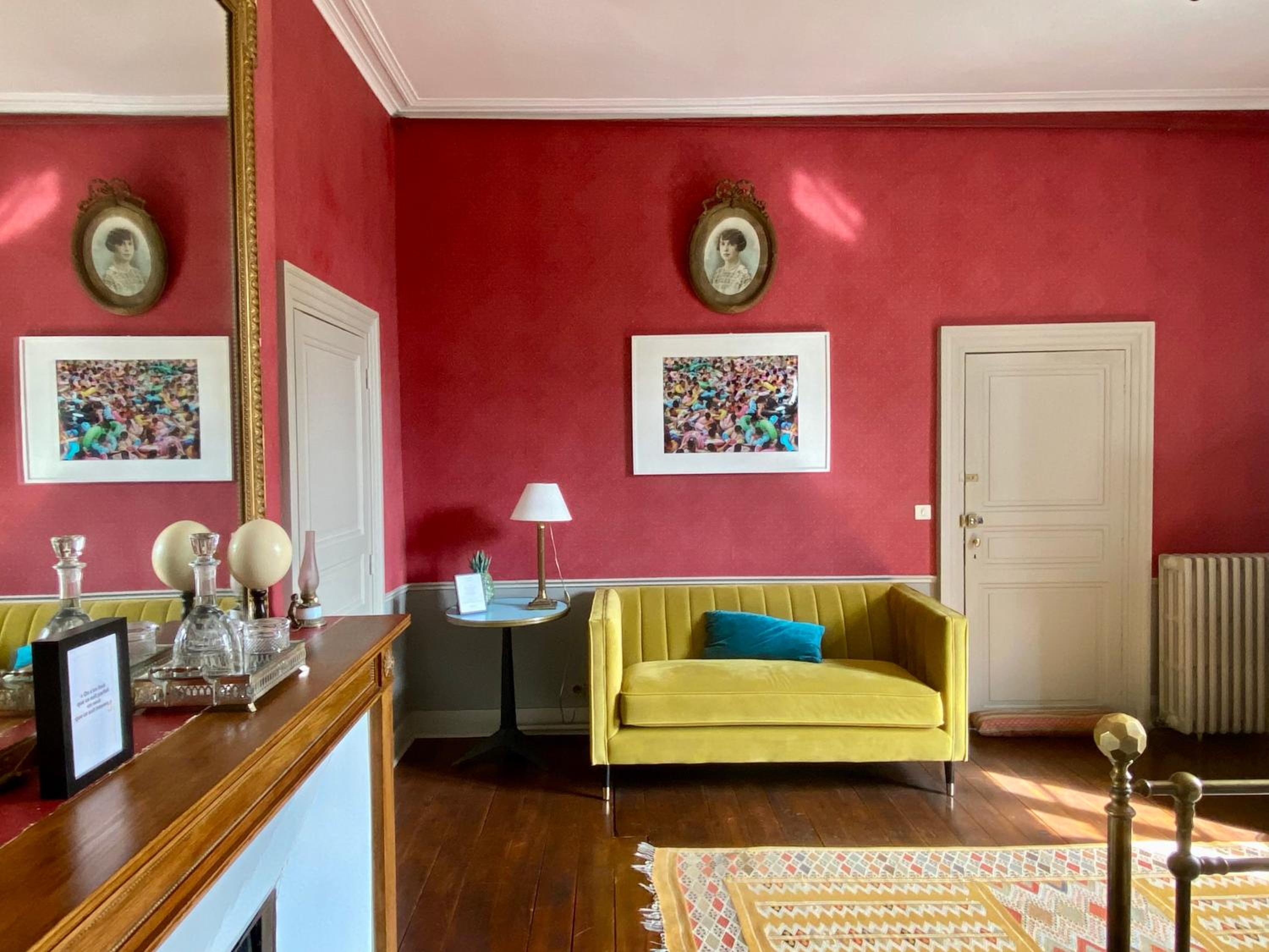 Suite with Garden View - Photo 3