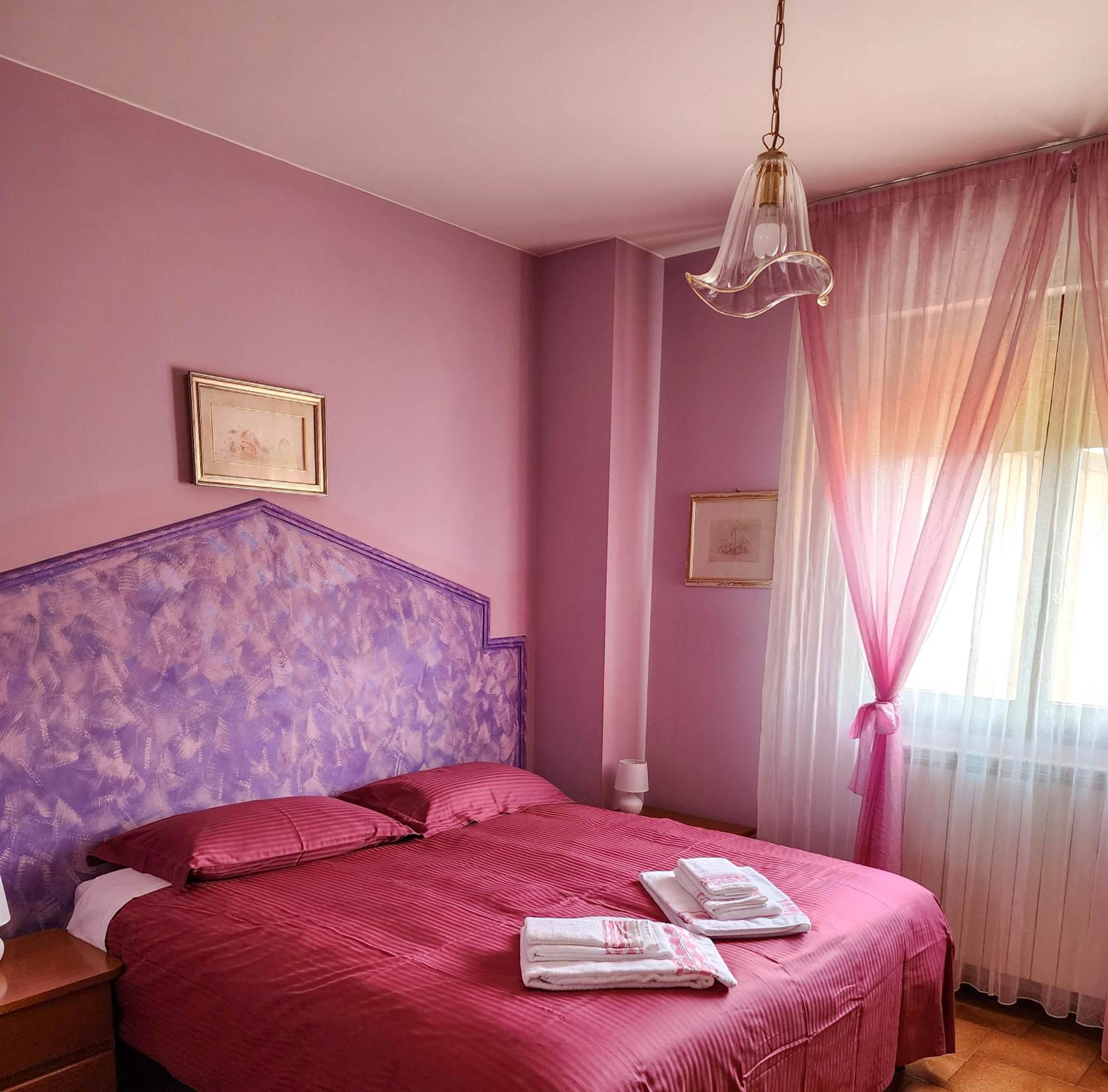 Double Room with Private External Bathroom