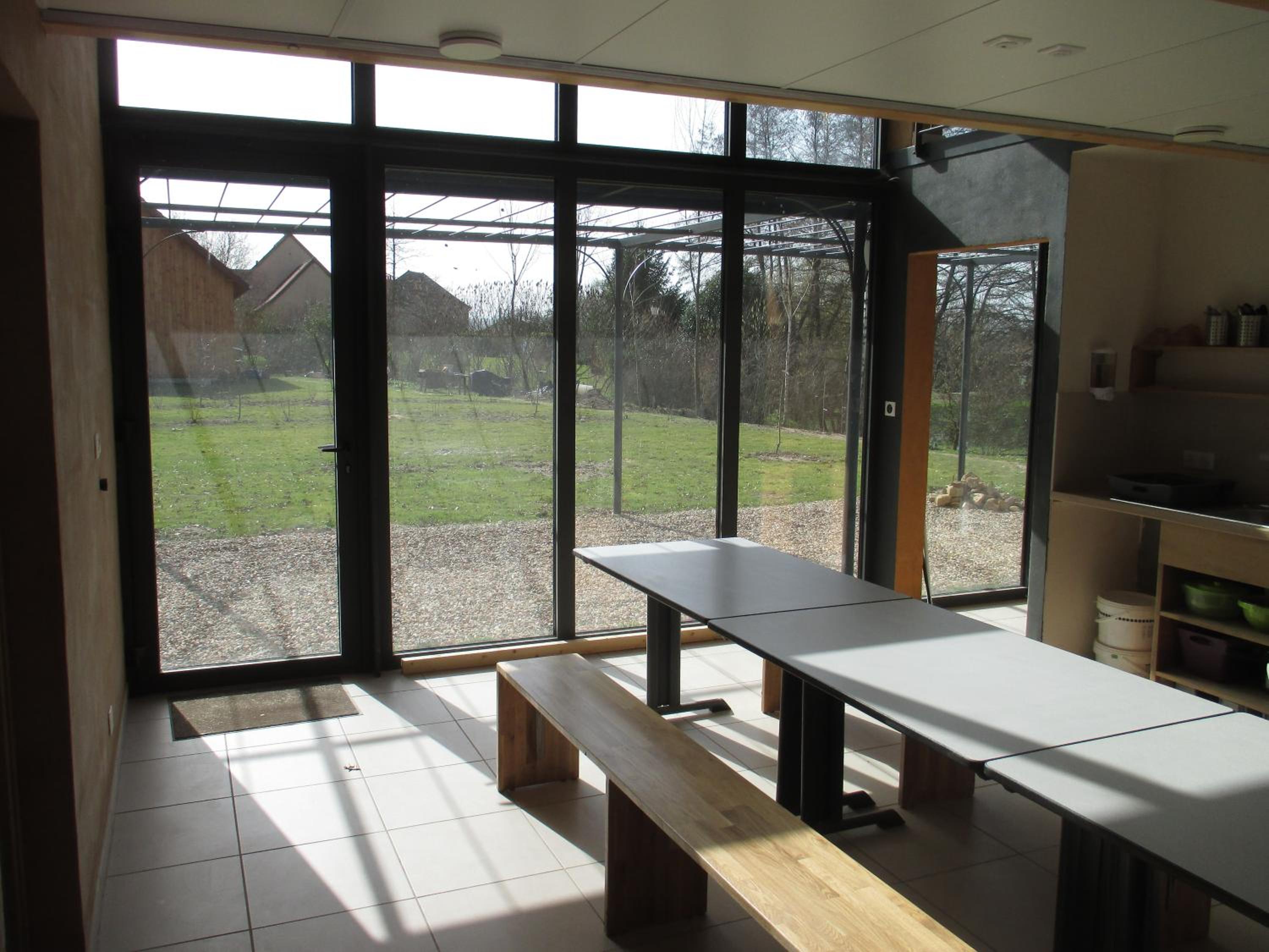 Three-Bedroom House - Photo 3