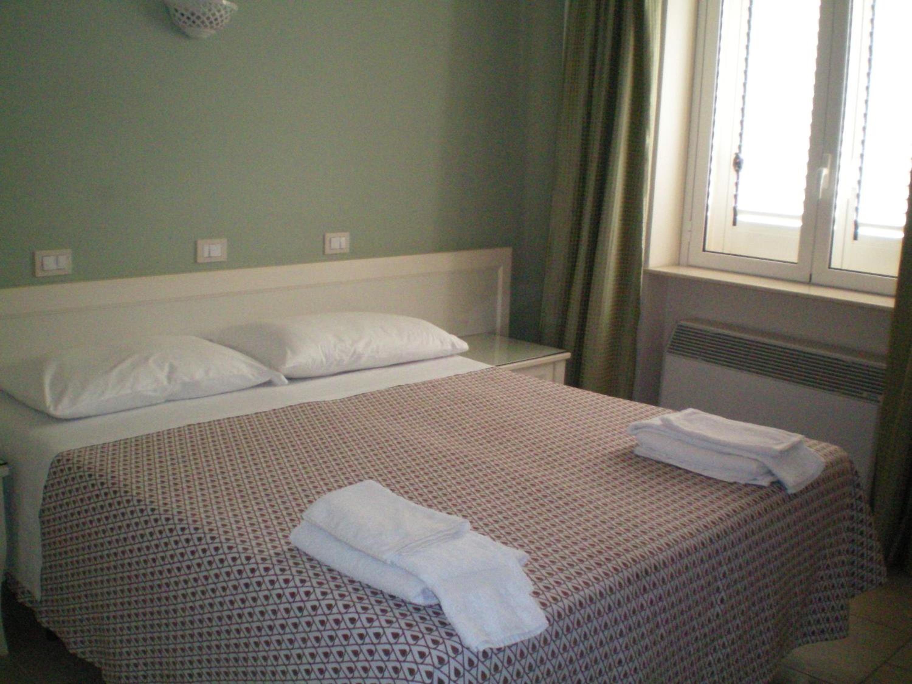 Budget Twin Room photo 1