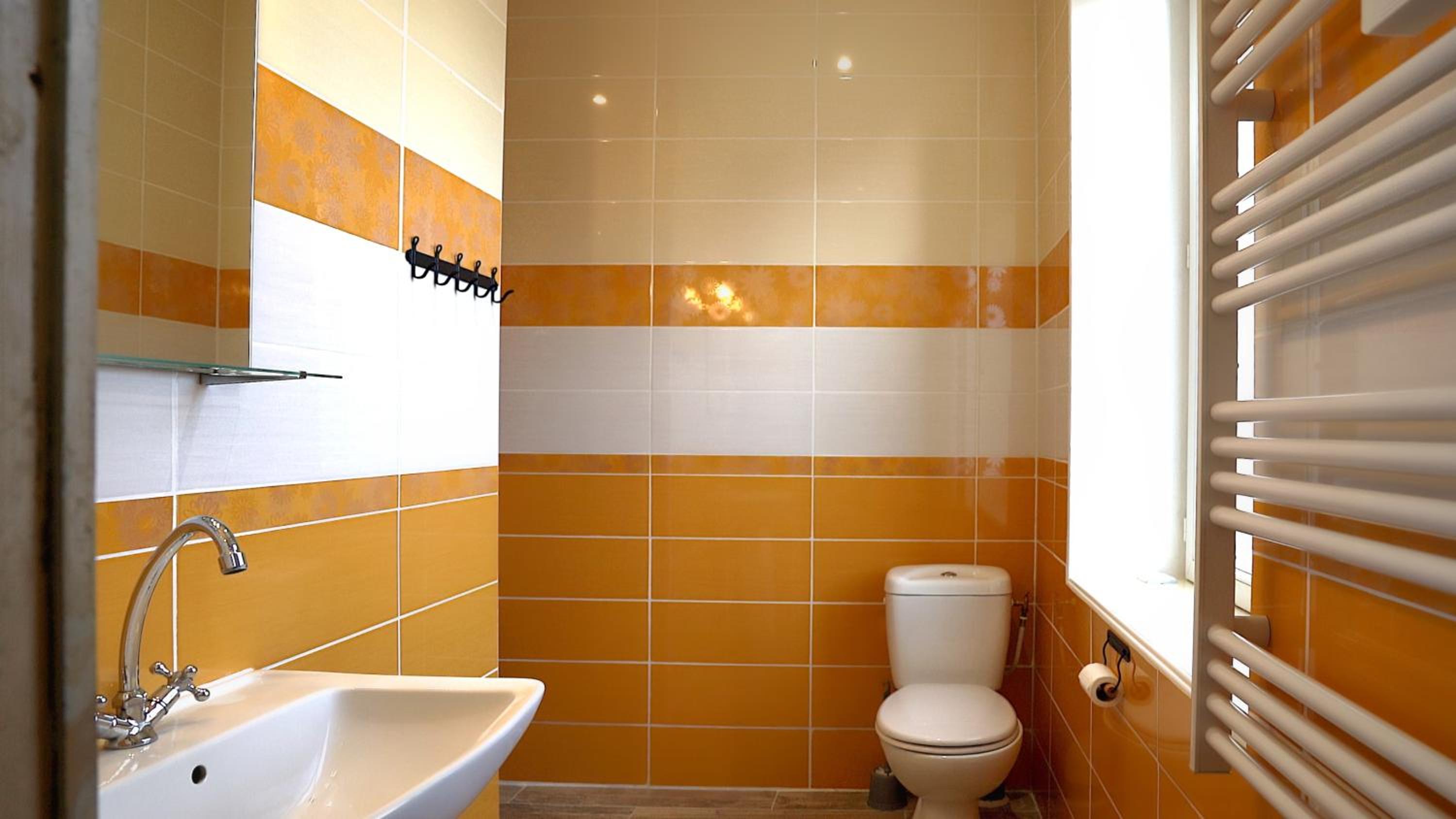 Double Room with Private Bathroom photo 2