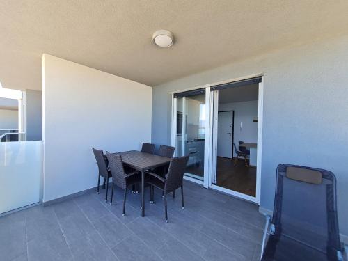 Two-Bedroom Apartment photo 2