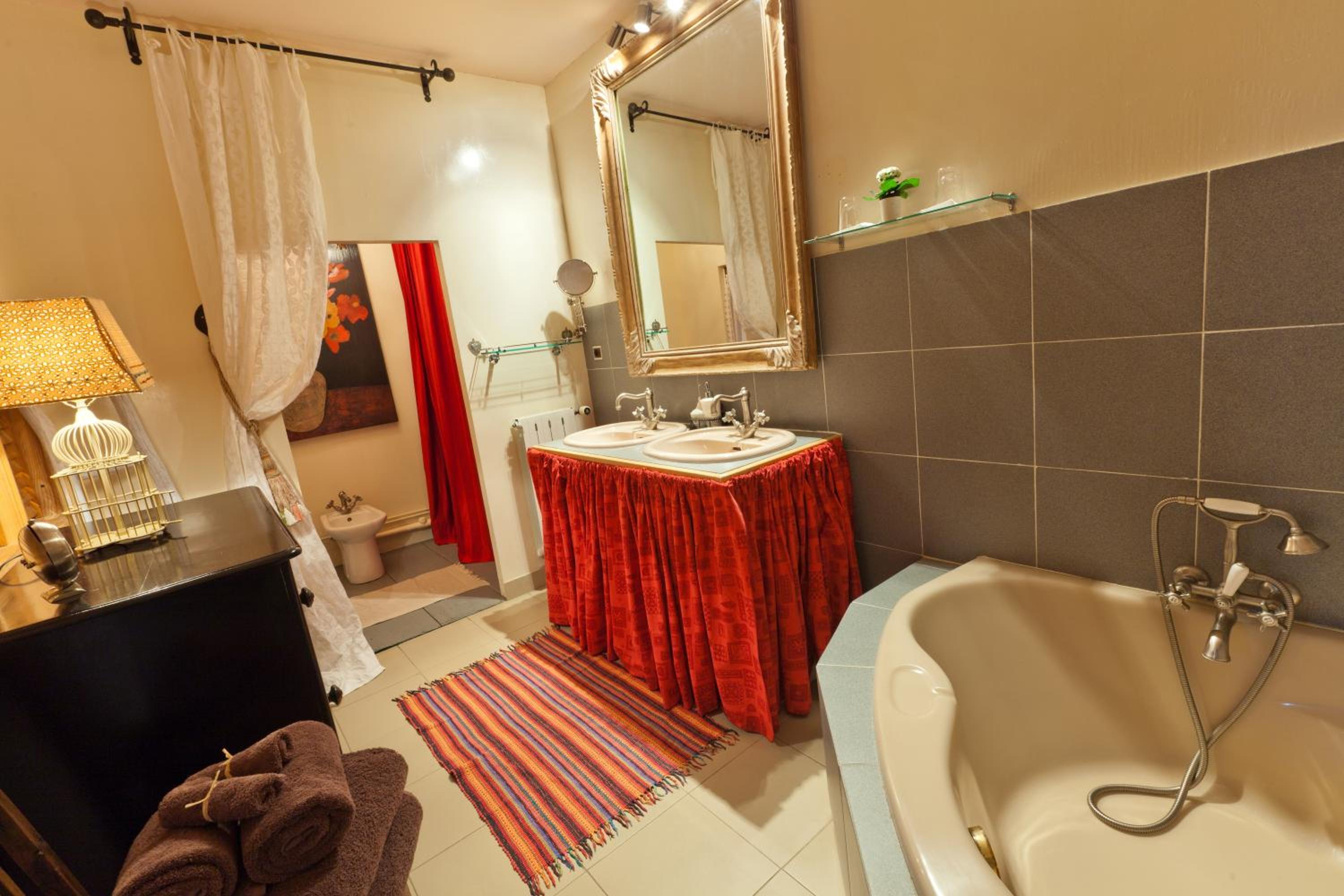 Deluxe Double Room with Bath