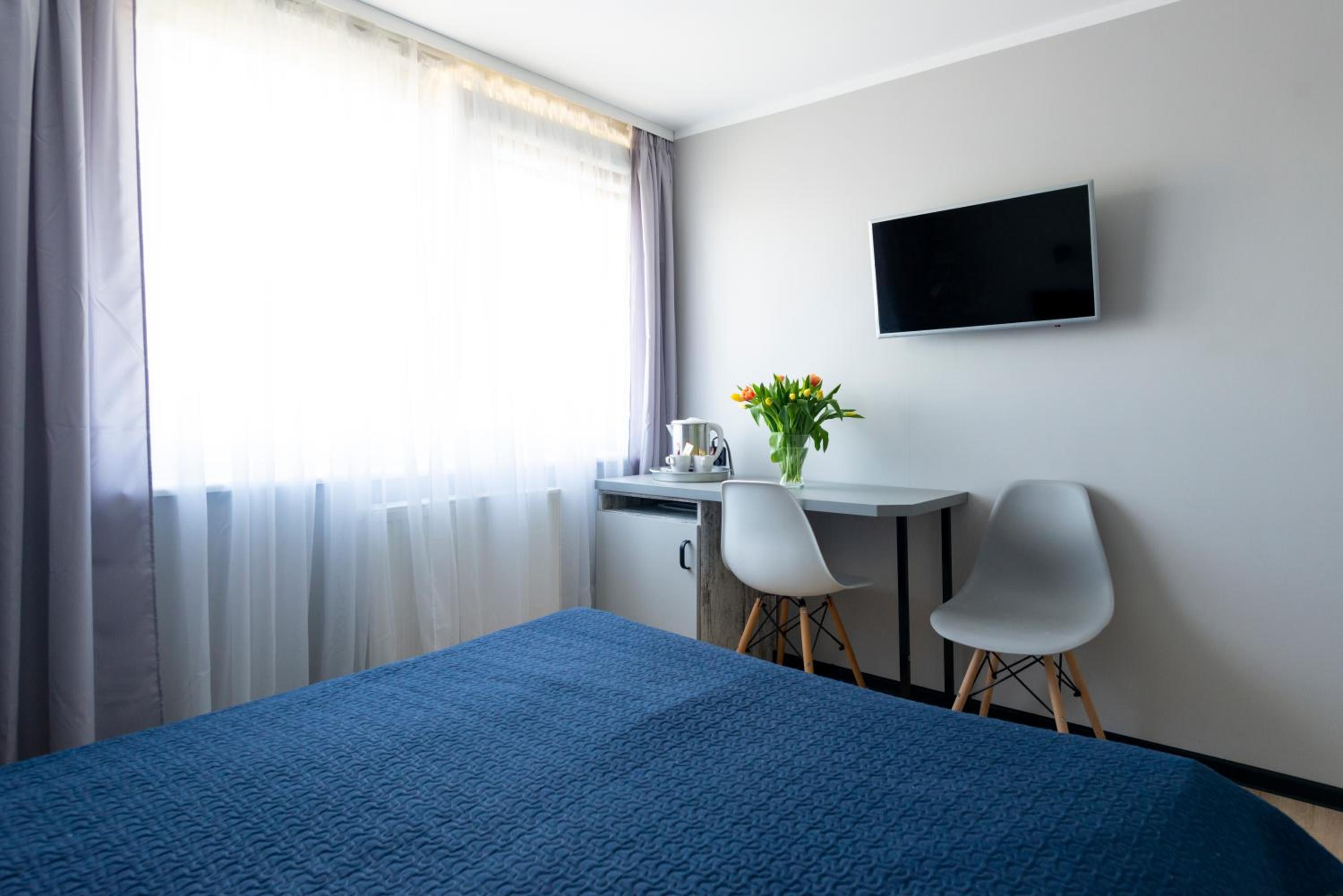 Double Room with Sea View - Photo 3