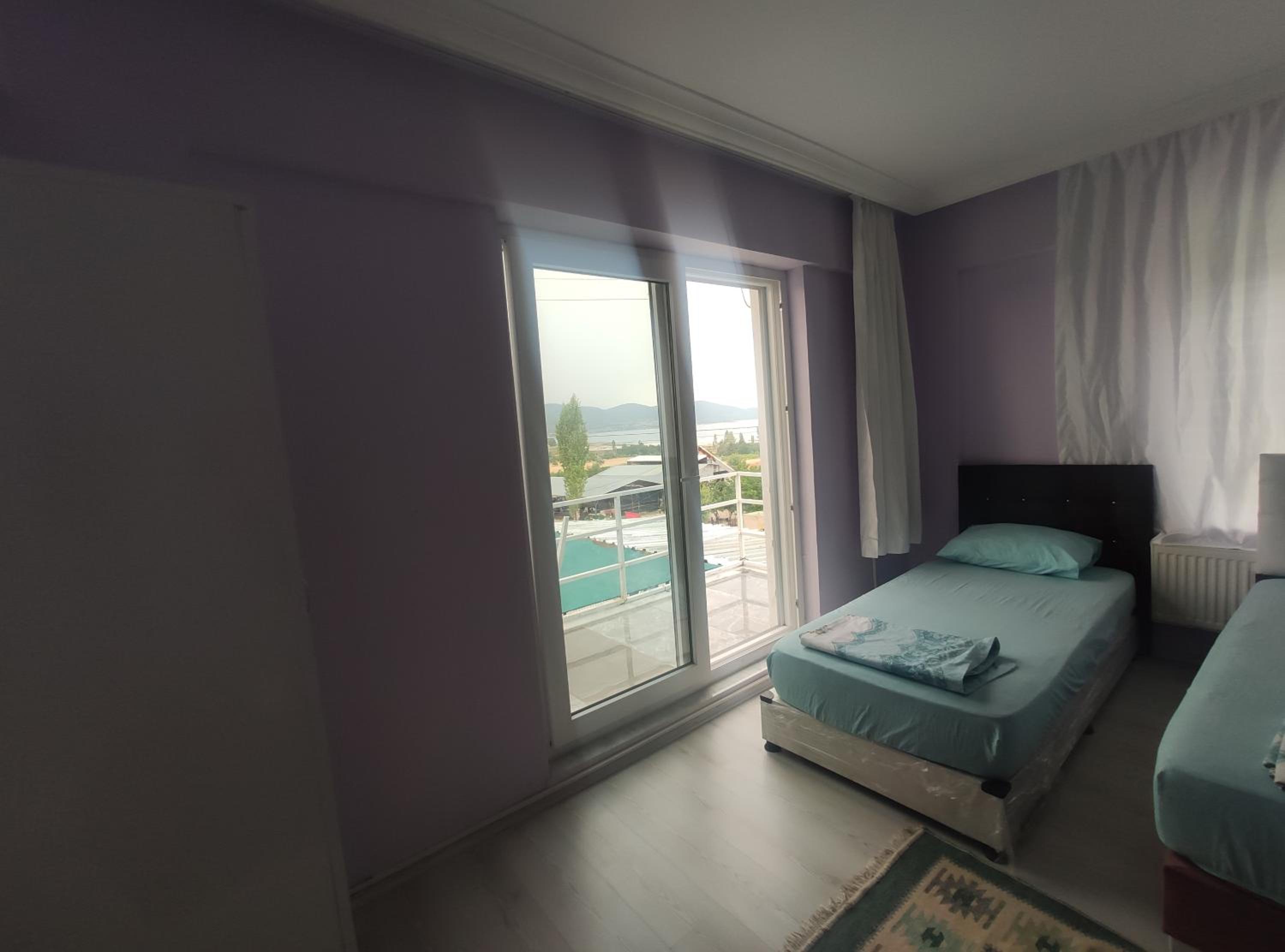 Quadruple Room with Lake View