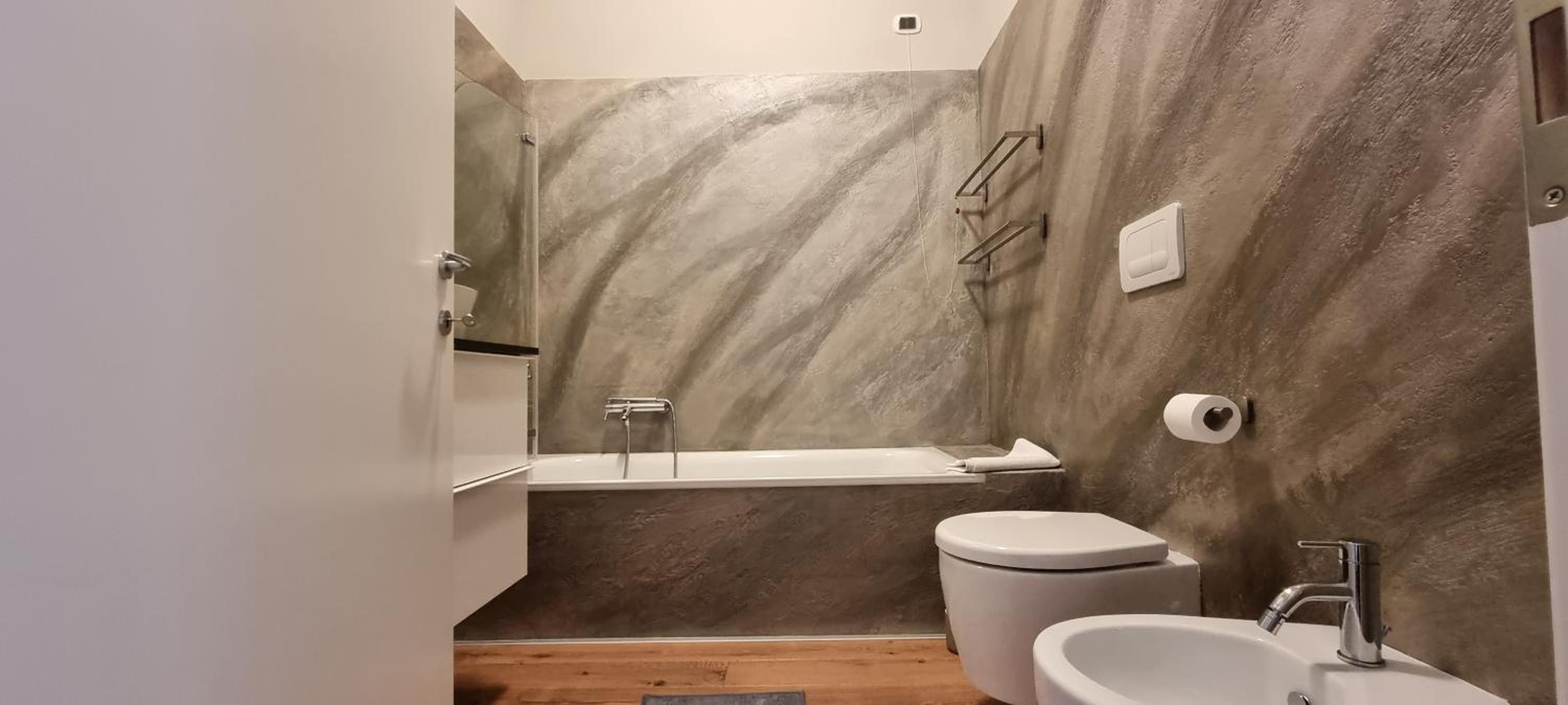 Suite - Photo 6