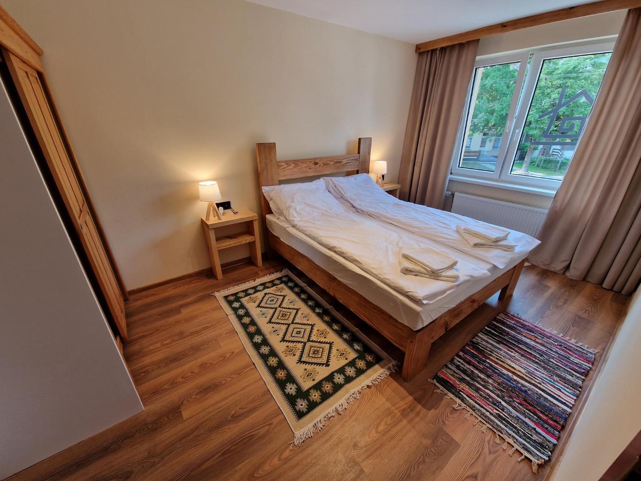Apartment - Photo 2