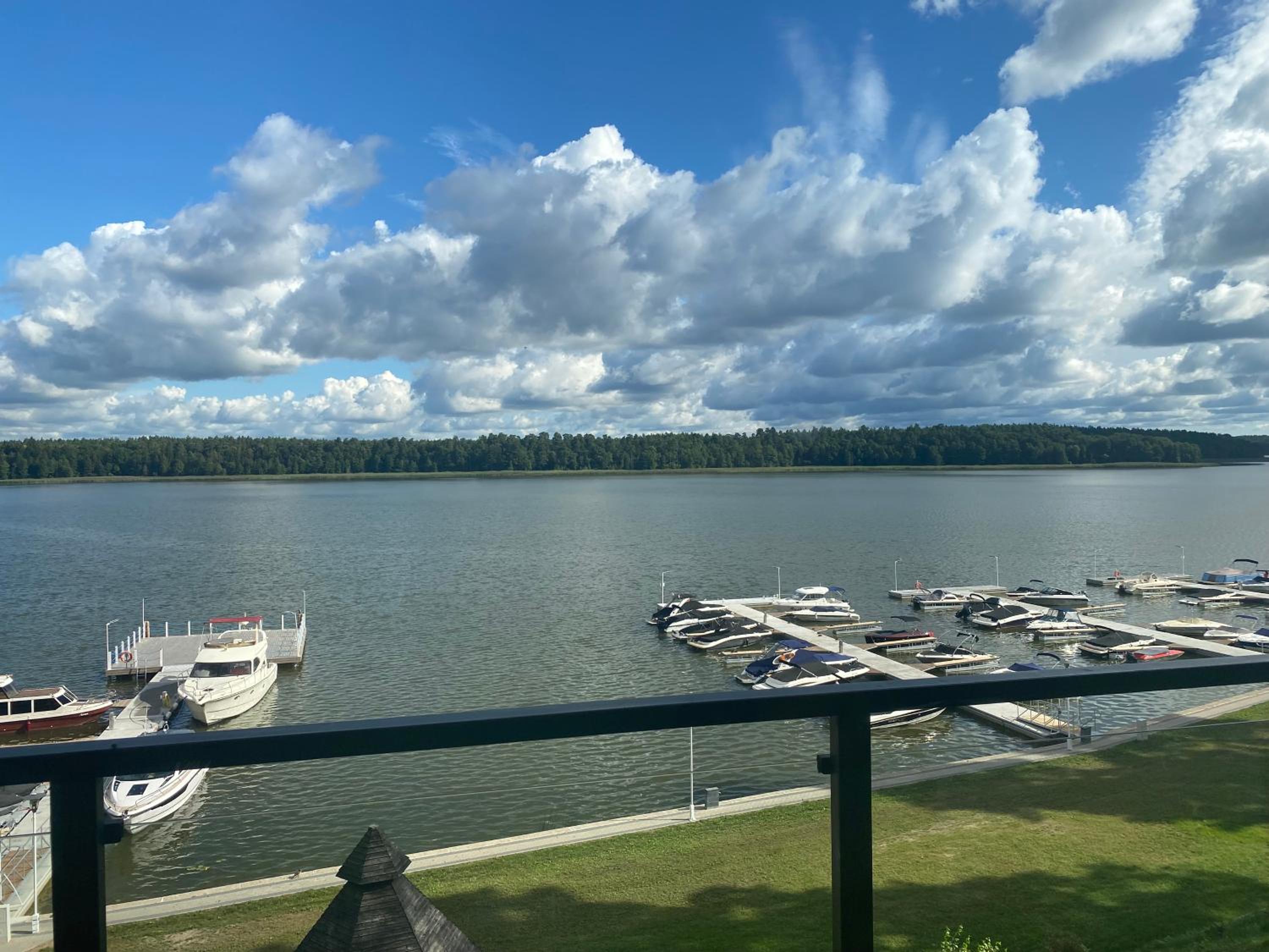 Apartment with Lake View photo 1