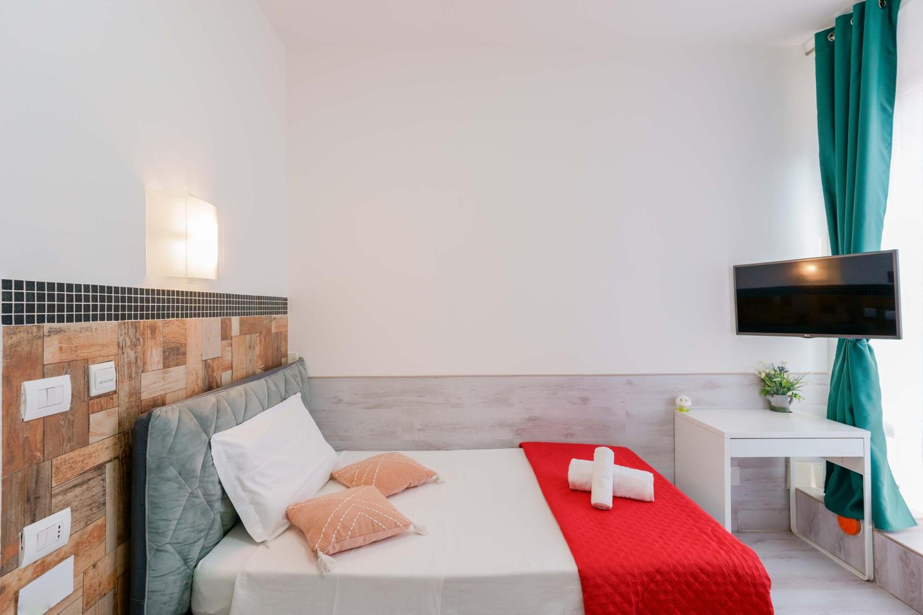 Single Room with Private Bathroom