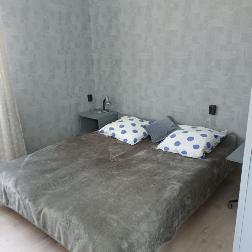 Twin Room with Shared Bathroom