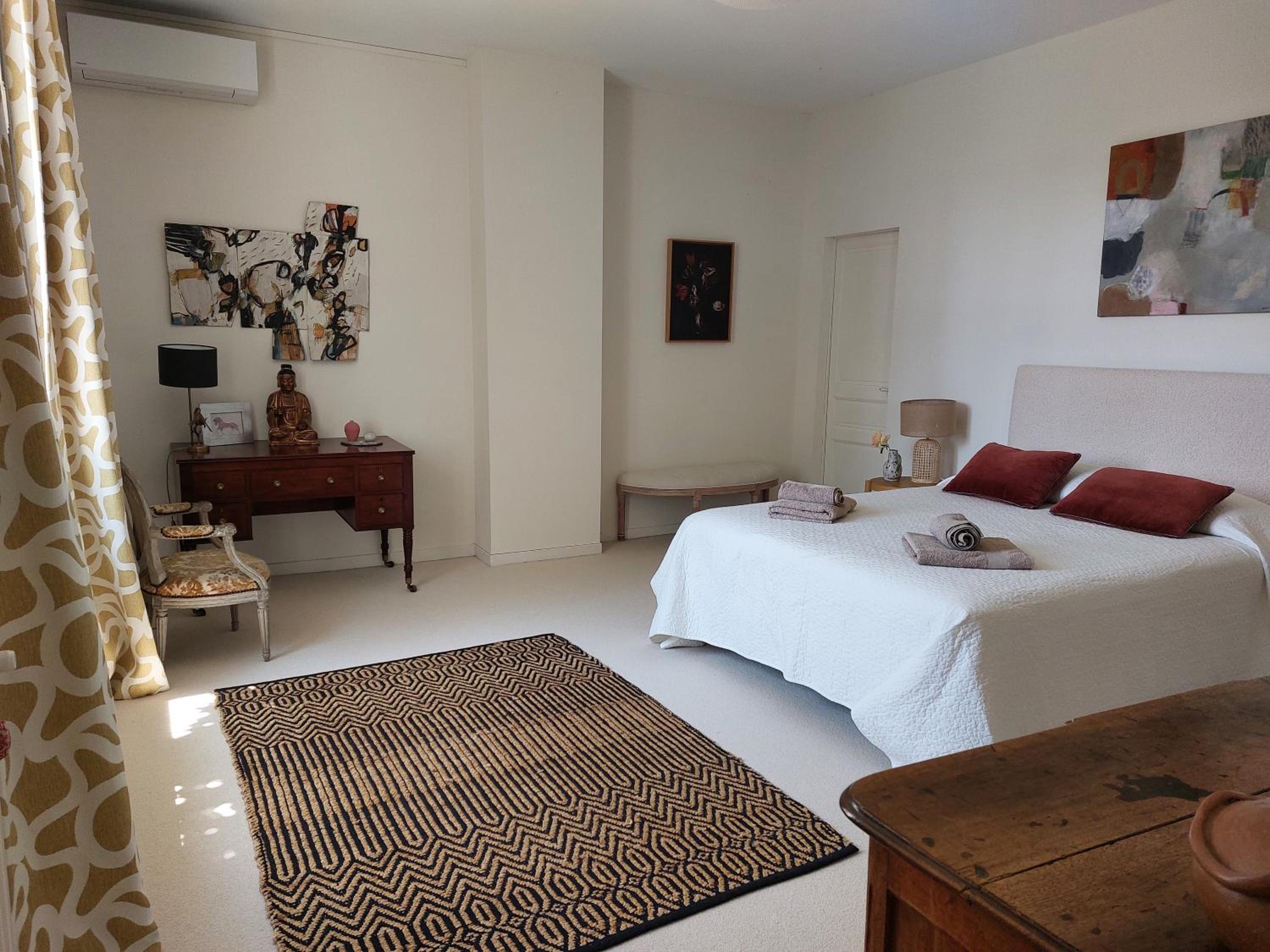 Suite with Garden View photo 2