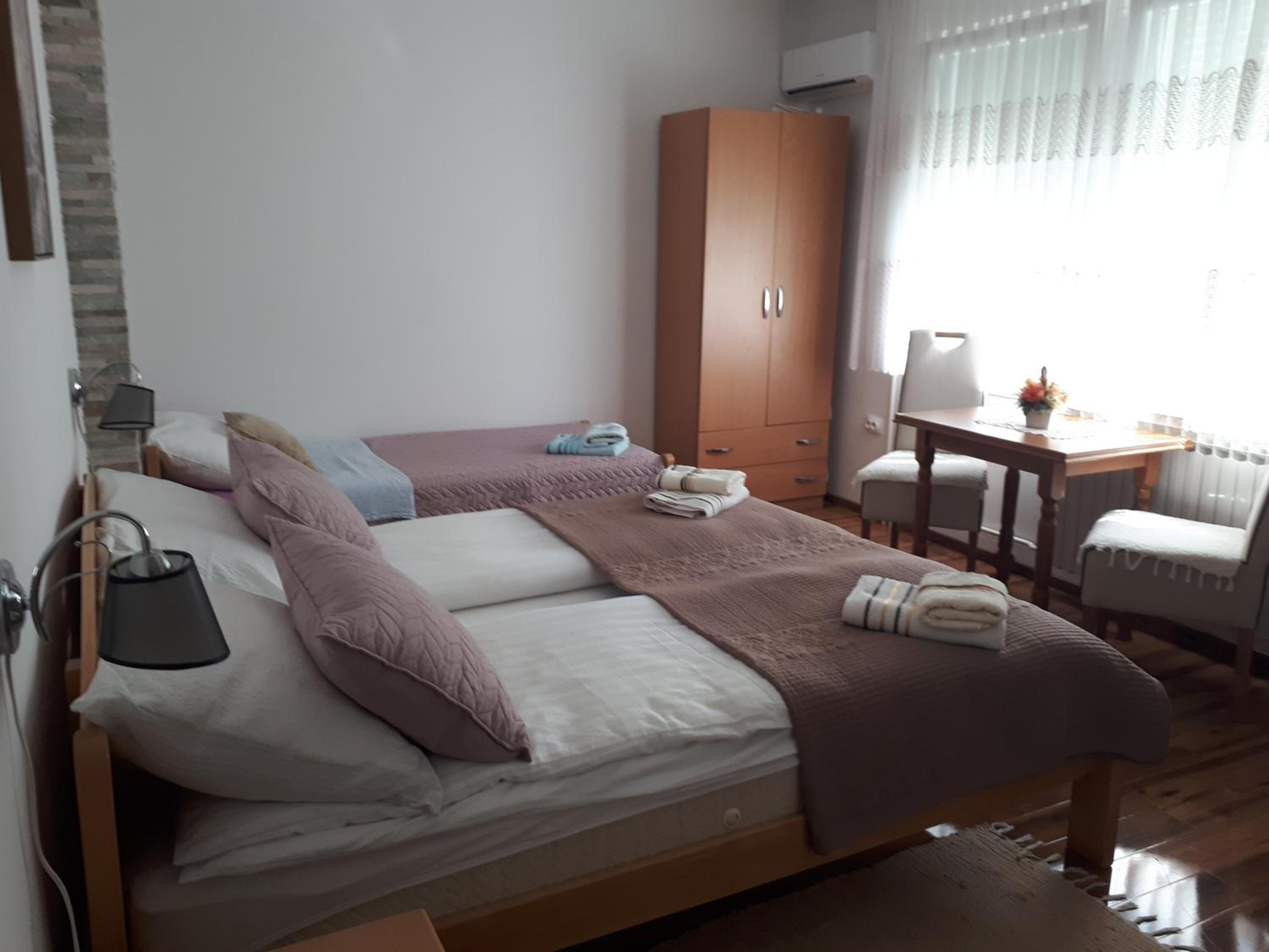 Triple Room with Terrace