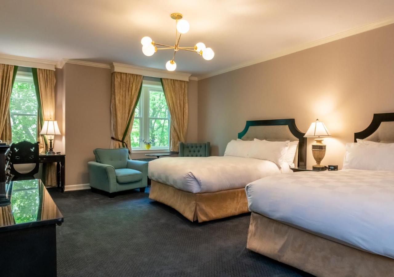 Quadruple Room, Balcony