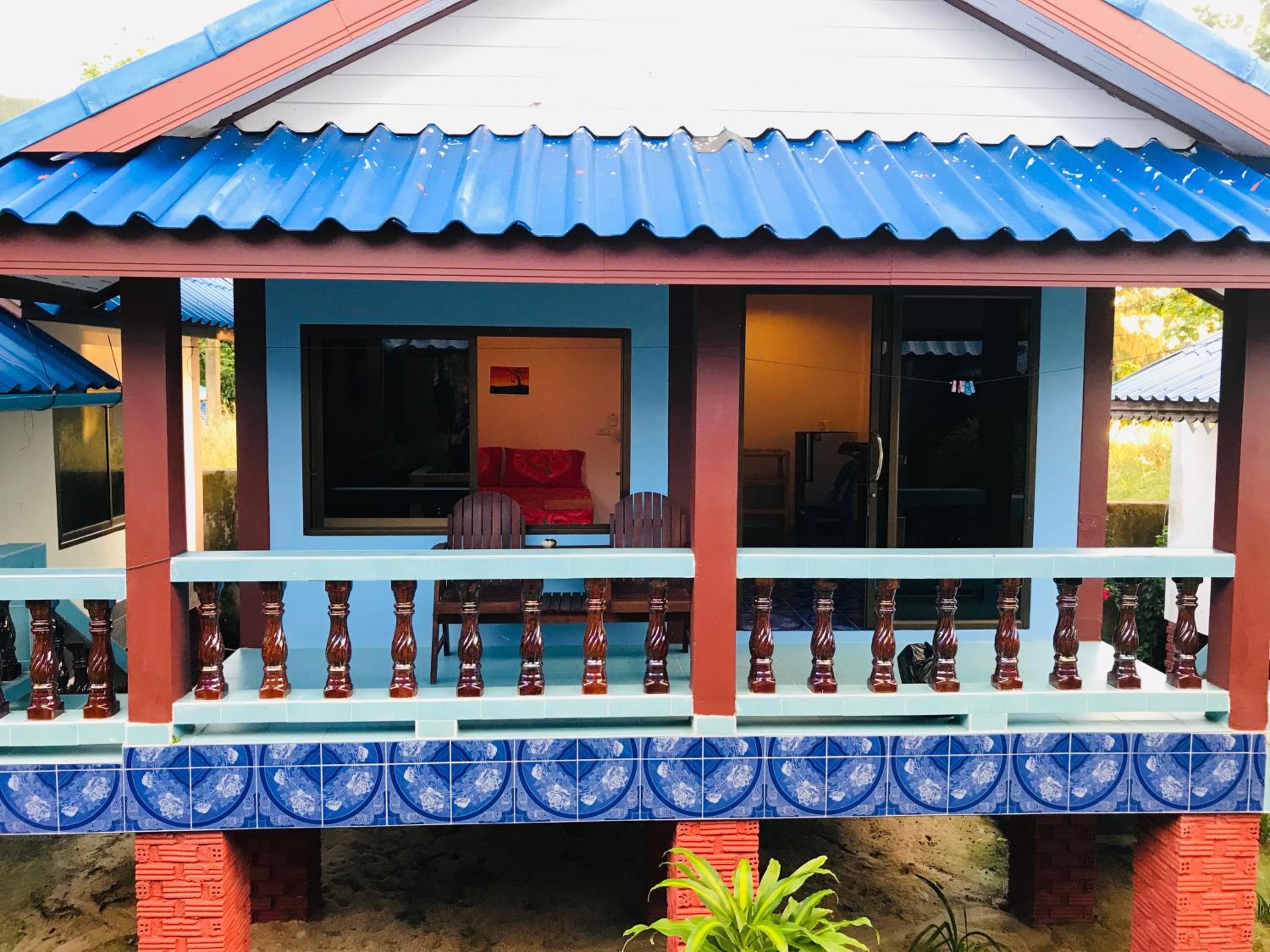 Bungalow with Garden View photo 3