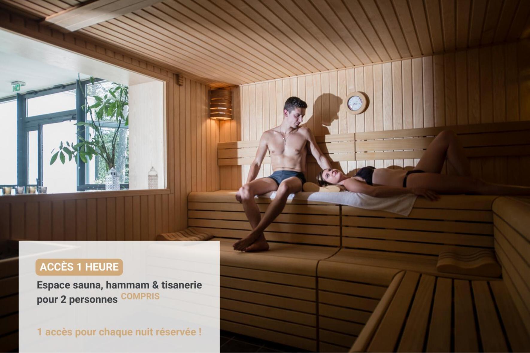  Superior Double Room with Pool Access photo 2