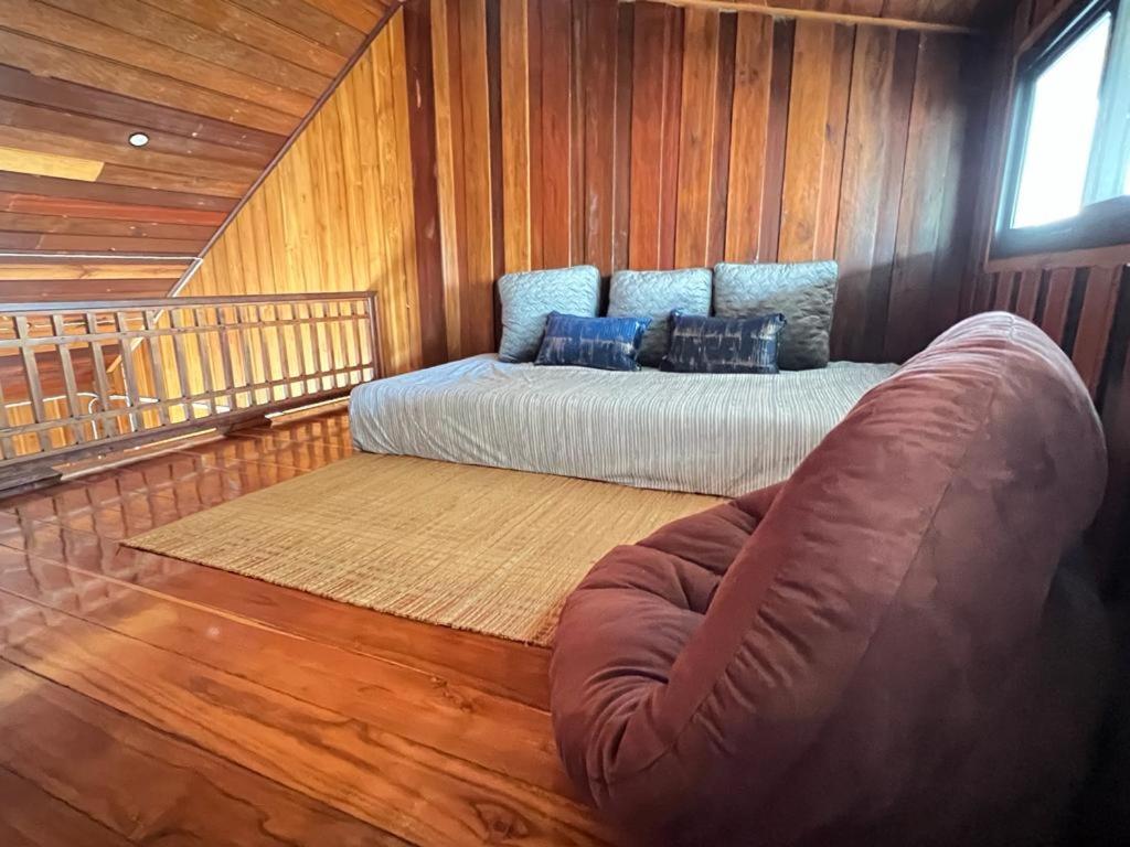 Deluxe Double Room with Shower - Photo 10