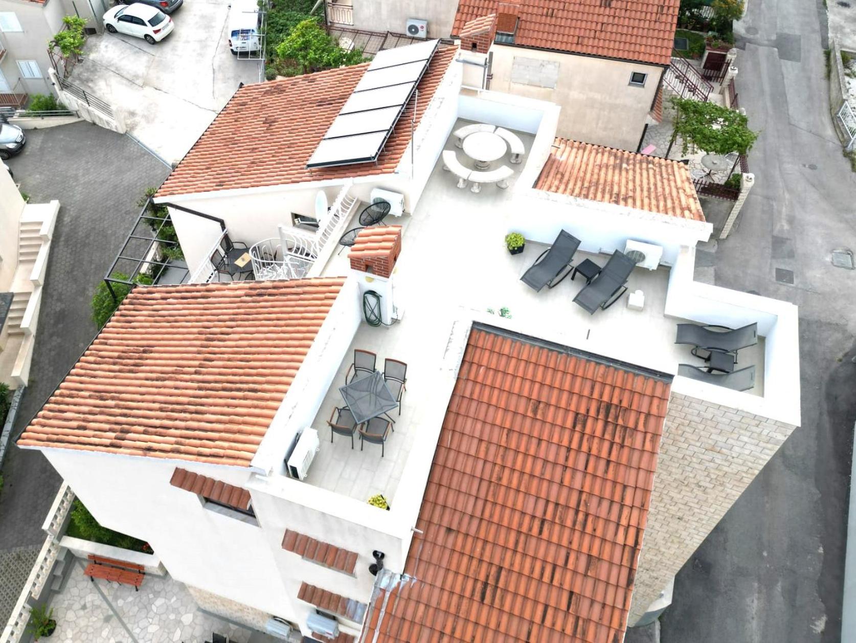 Studio with Balcony