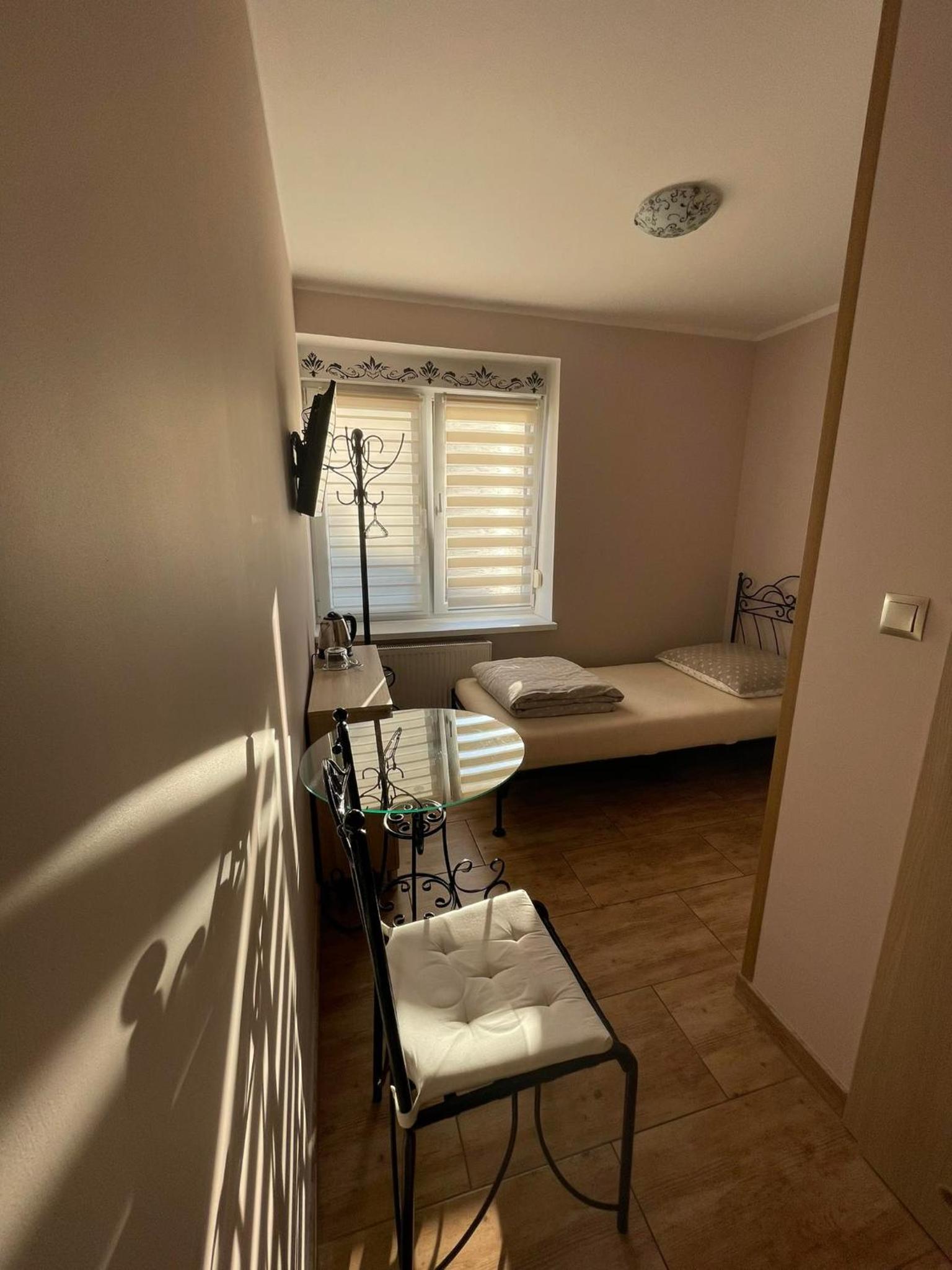 Single Room photo 1
