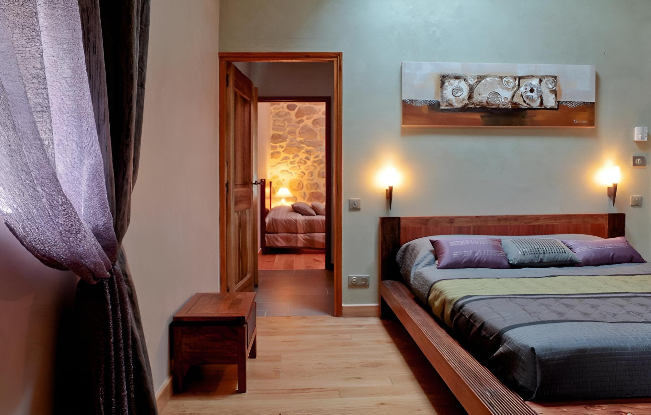 Triple Room with Pool View photo 3