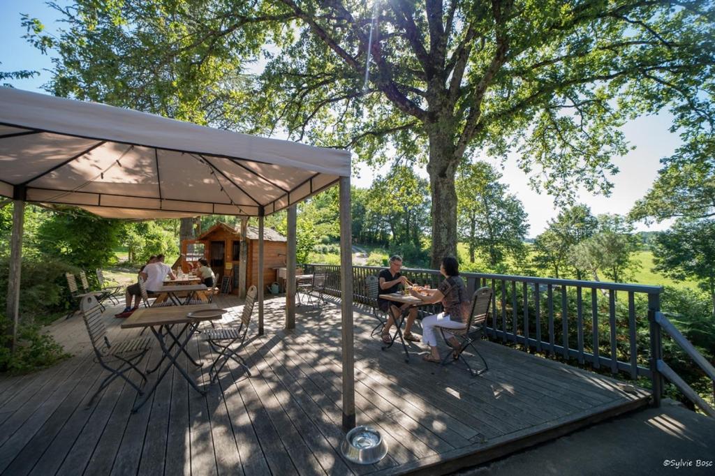 Double Room with Garden View - Photo 19