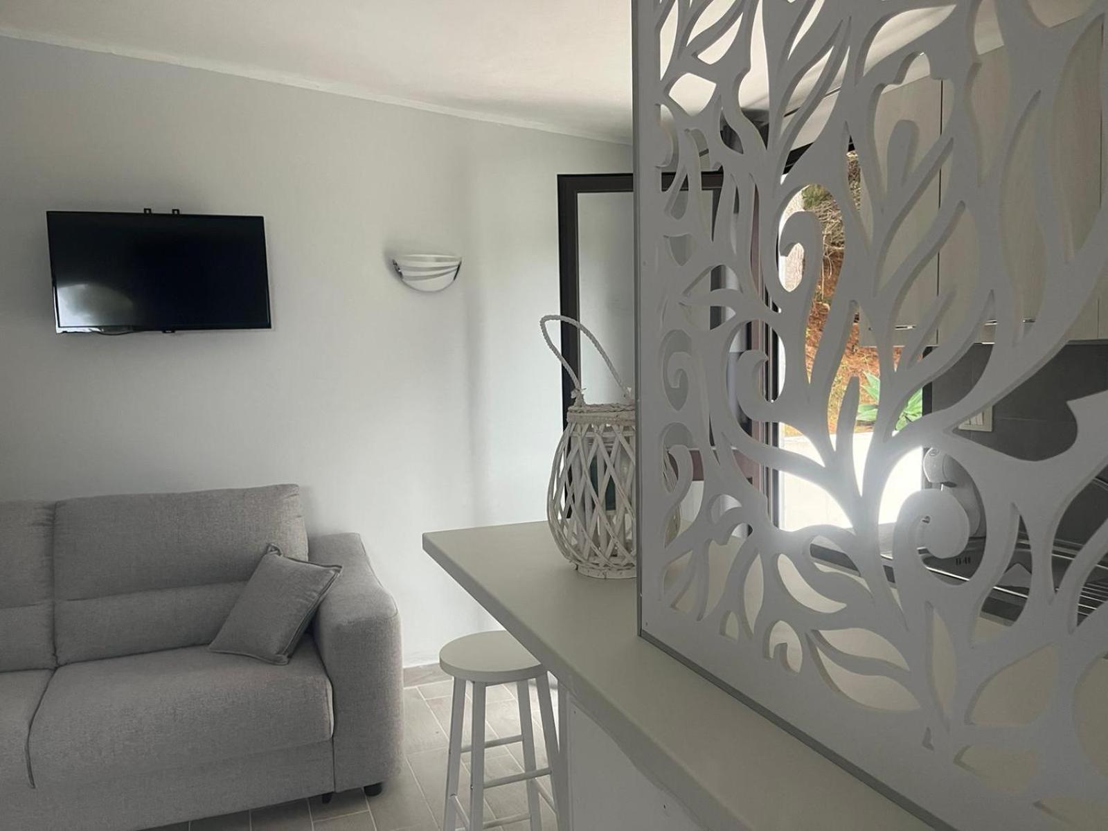 One-Bedroom House photo 3