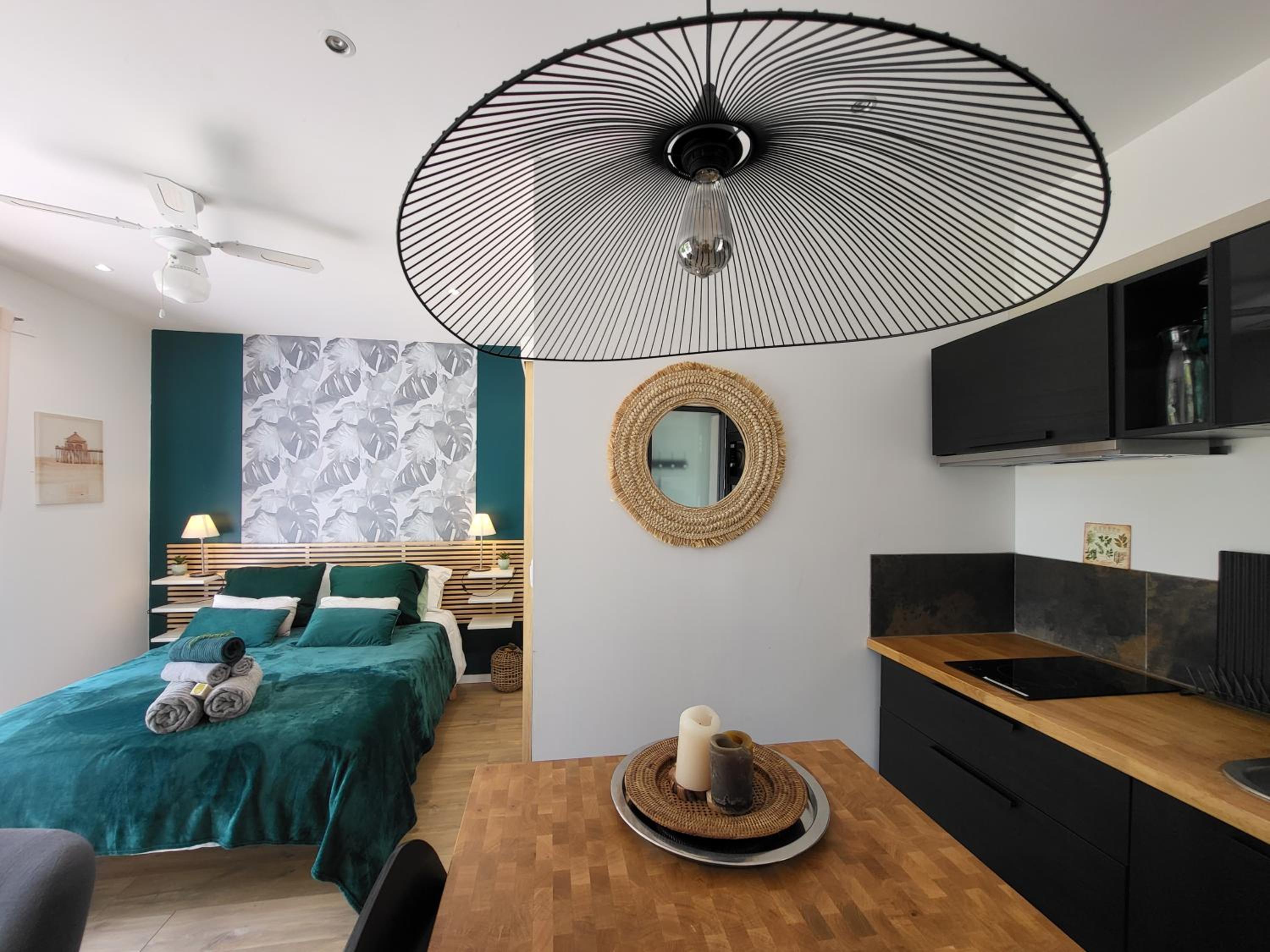 Apartment with Terrace photo 2