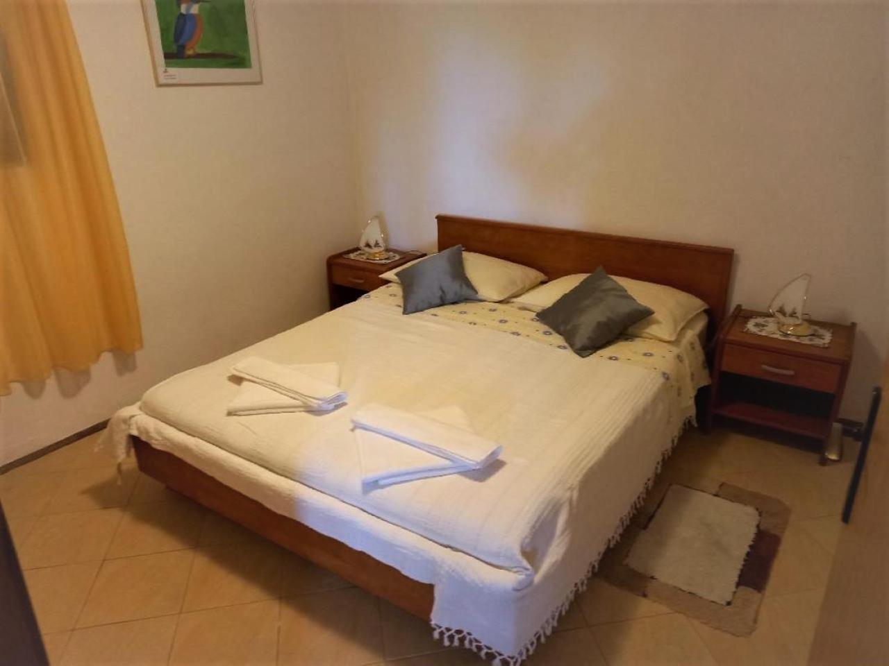 Apartment - Ground Floor - Photo 3