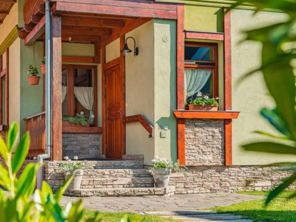 Superior Two-Bedroom Apartment with Two Bathrooms