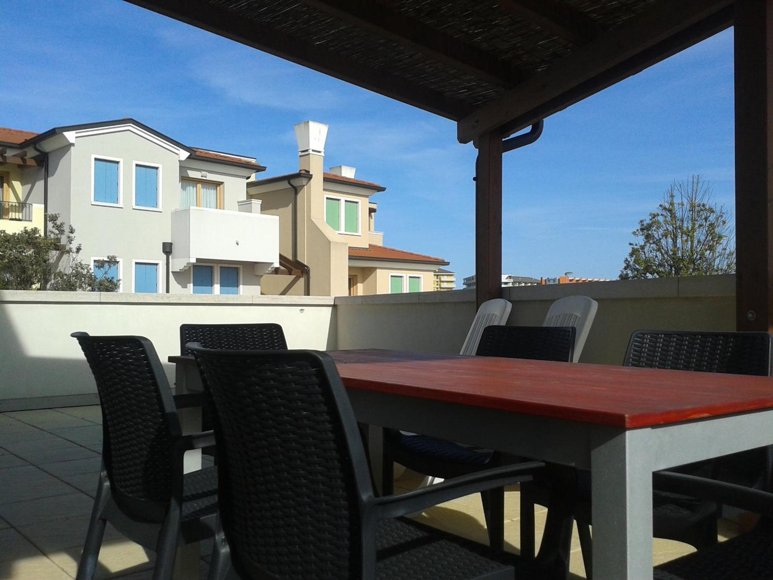 Two-Bedroom Apartment with Sea View photo 2