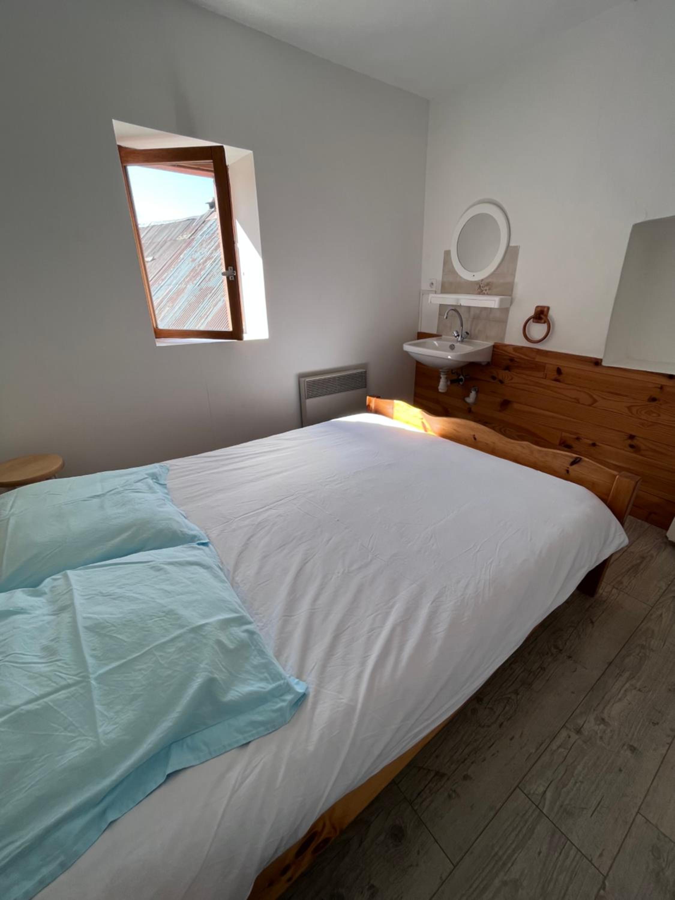 Small Double Room photo 3