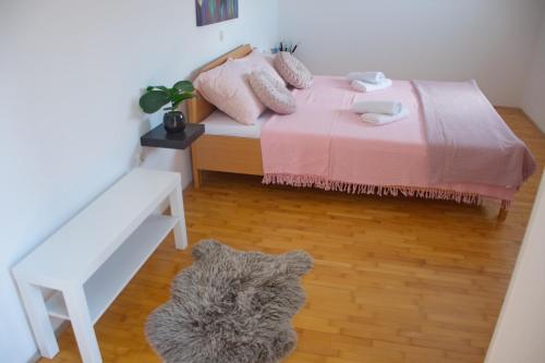 Apartment with Garden View - Photo 1