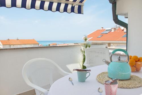 Apartment with Garden View - Photo 20