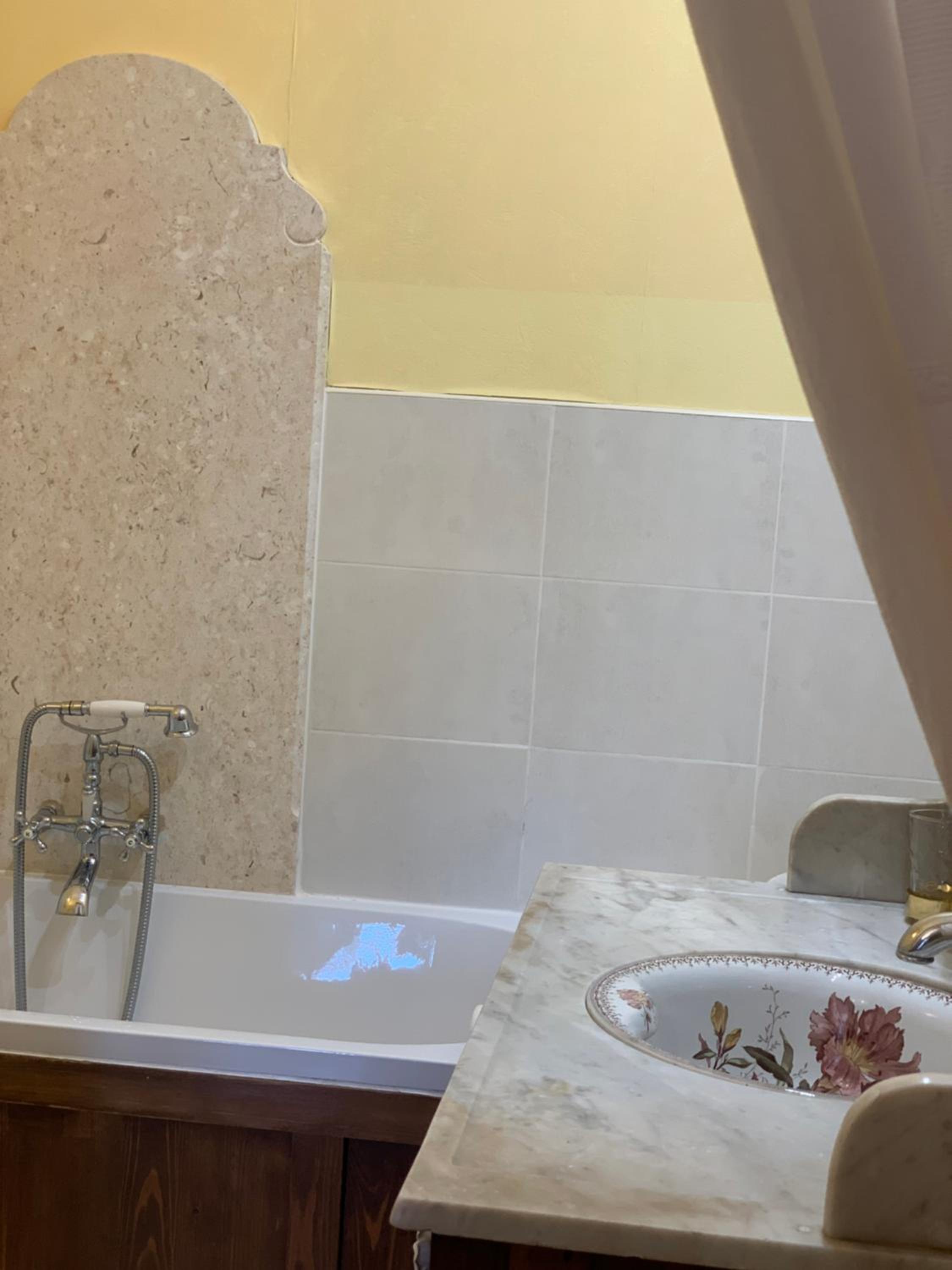 Double Room with Private Bathroom photo 2
