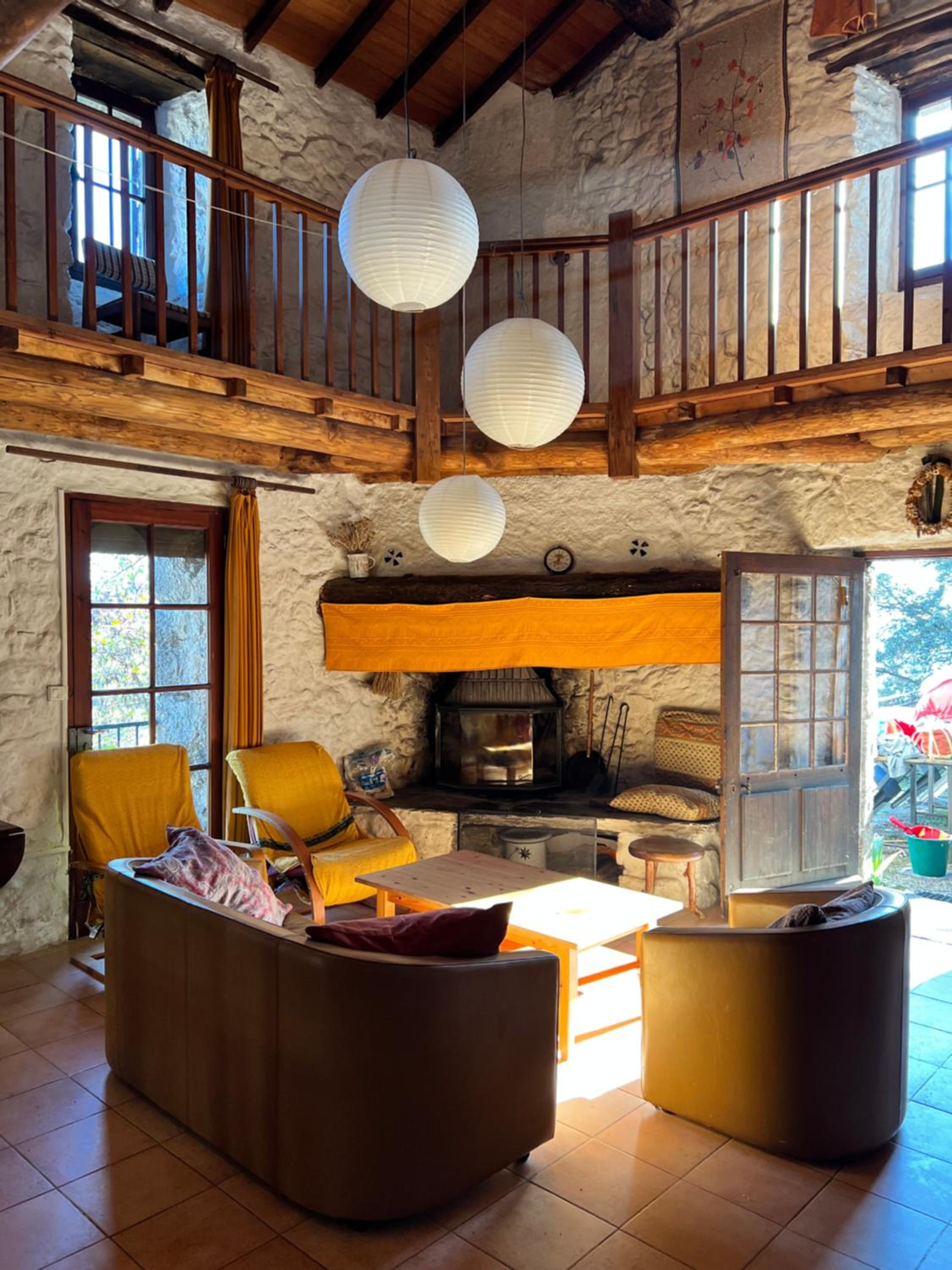 Four-Bedroom House photo 2