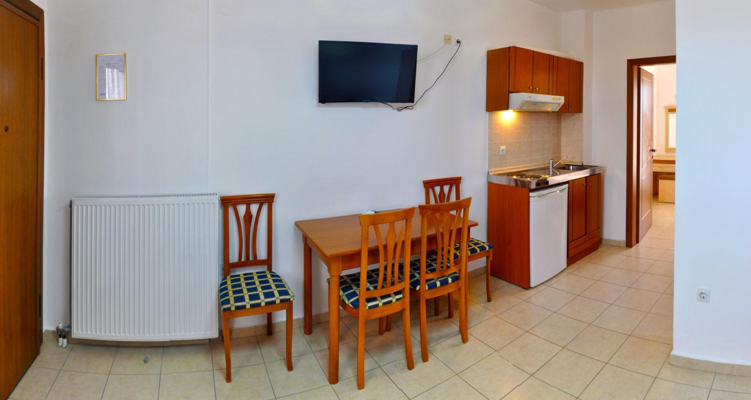 One-Bedroom Apartment (2 Adults)