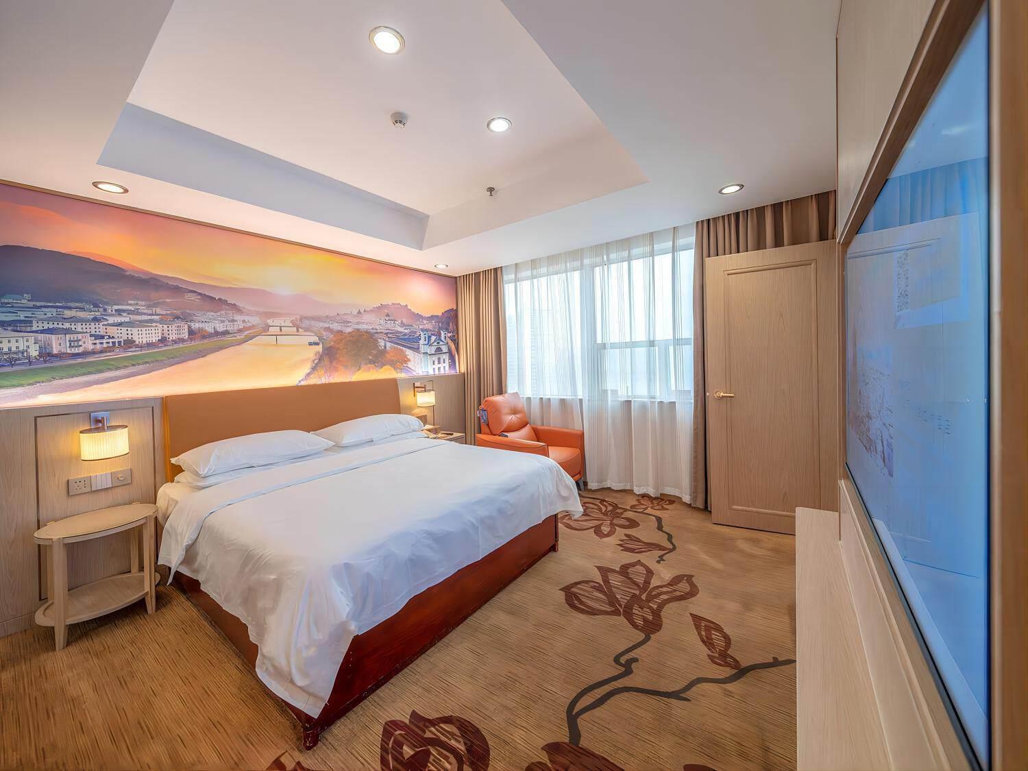 Suite with View photo 1