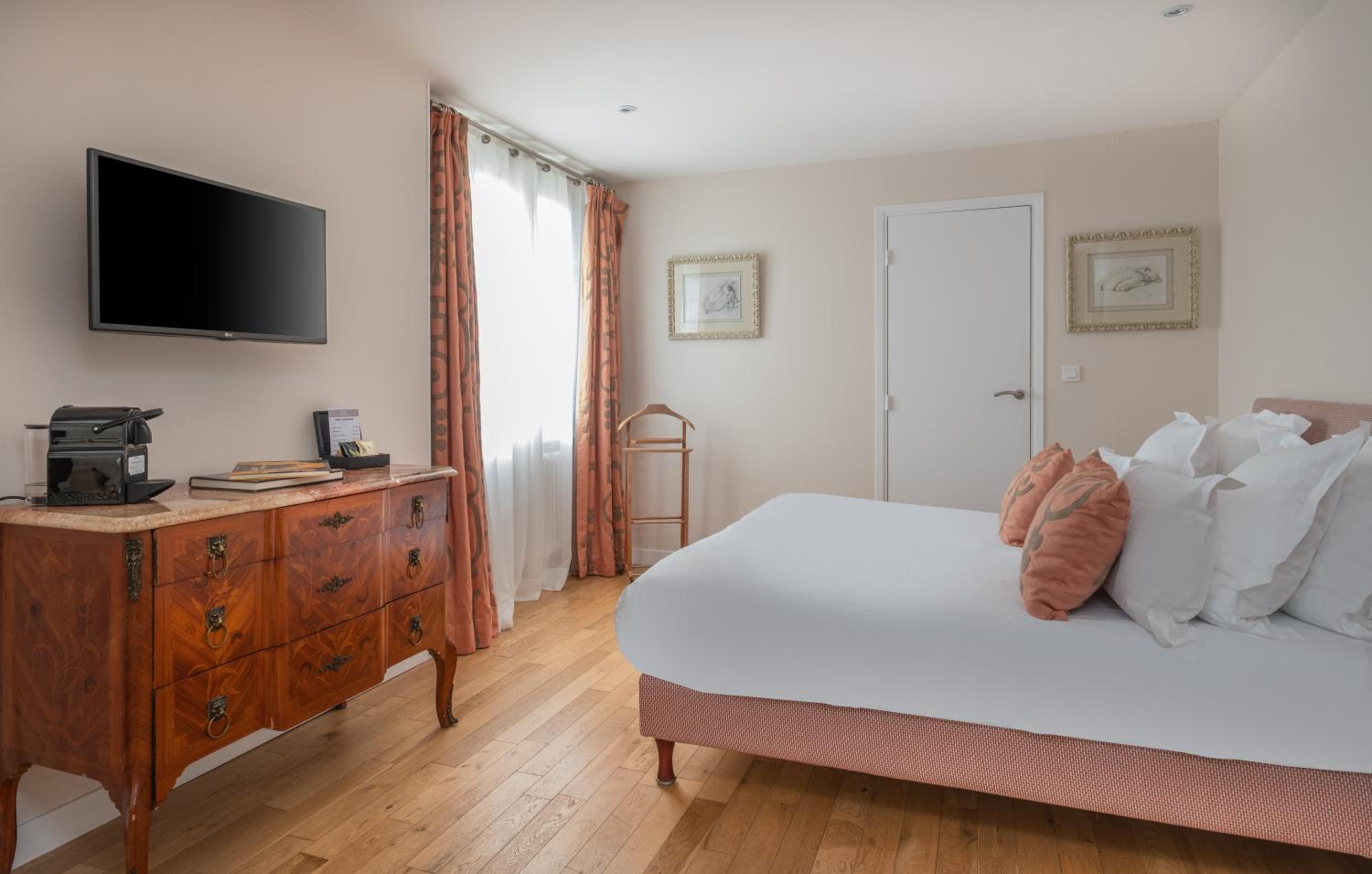 Superior Double Room with Garden View