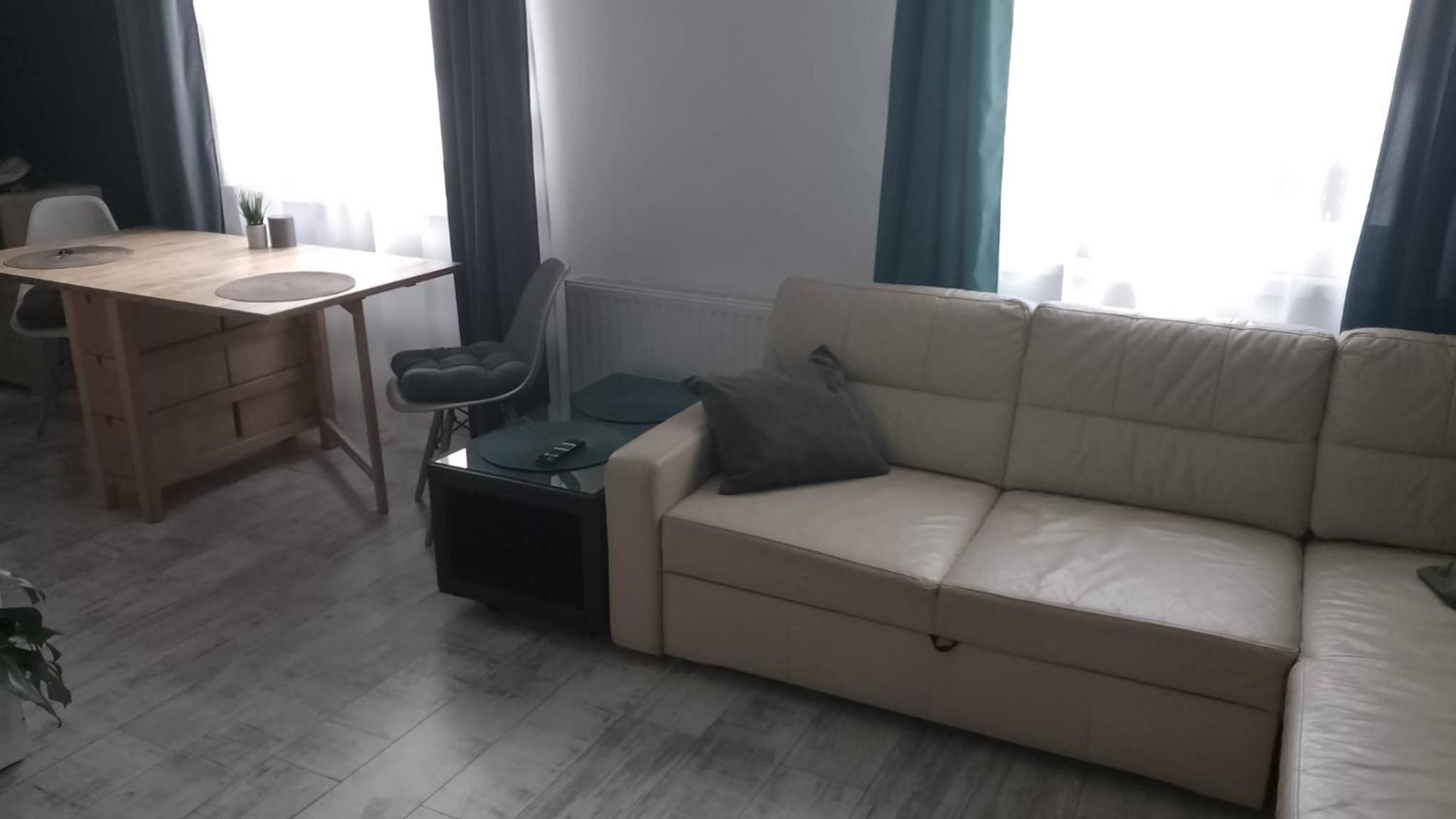 One-Bedroom Apartment - Photo 10