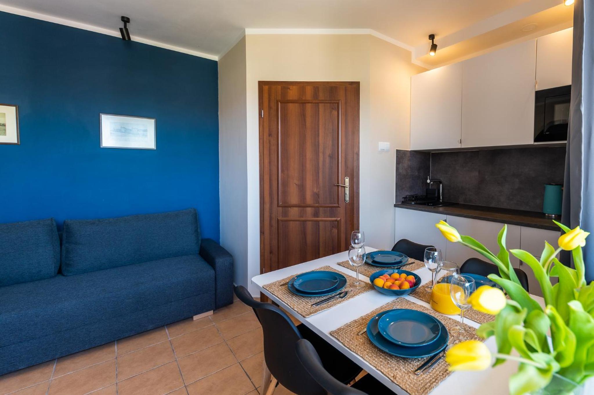 Studio Apartment photo 3