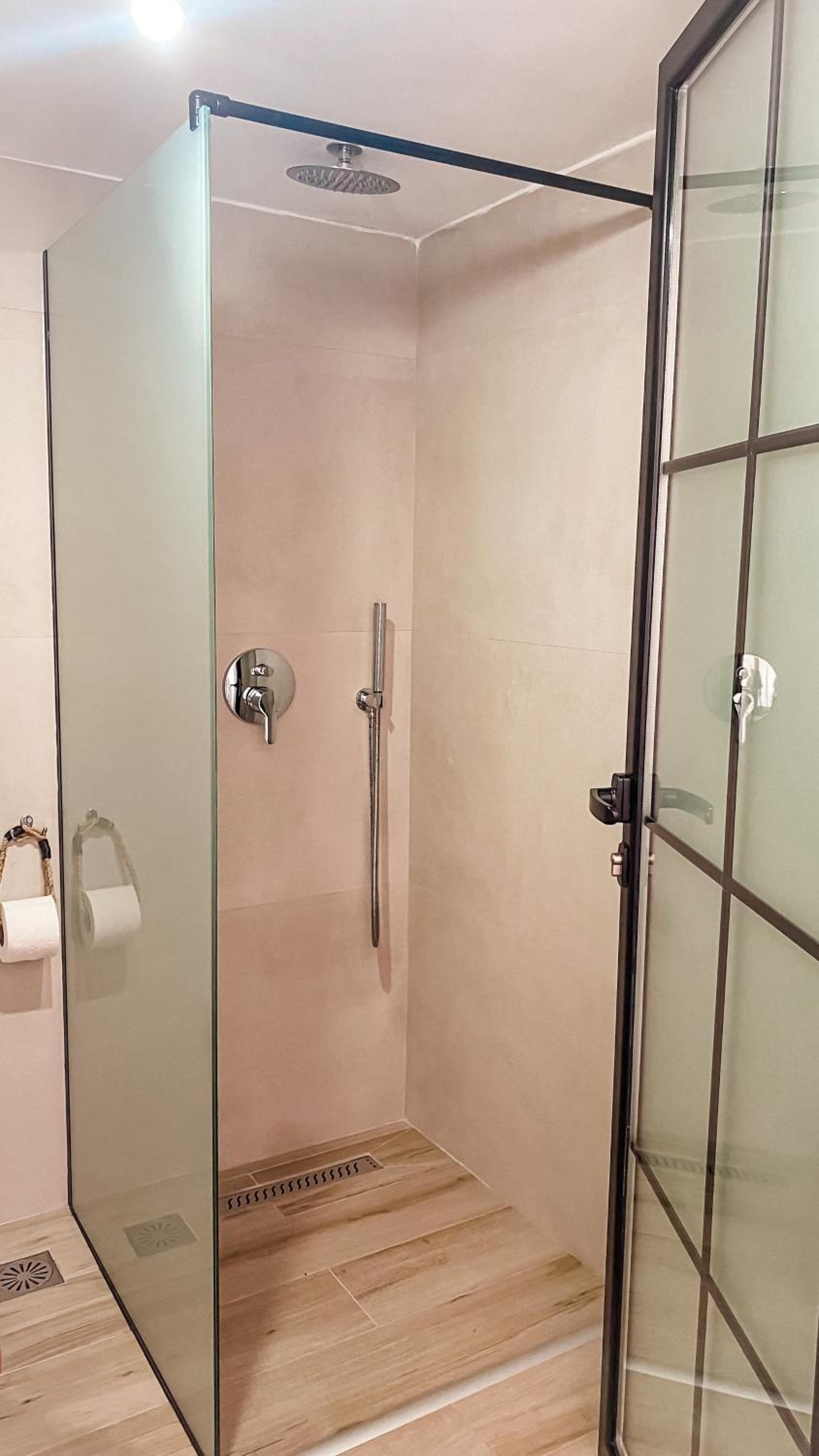 Deluxe Double Room with Balcony and Sea View photo 1