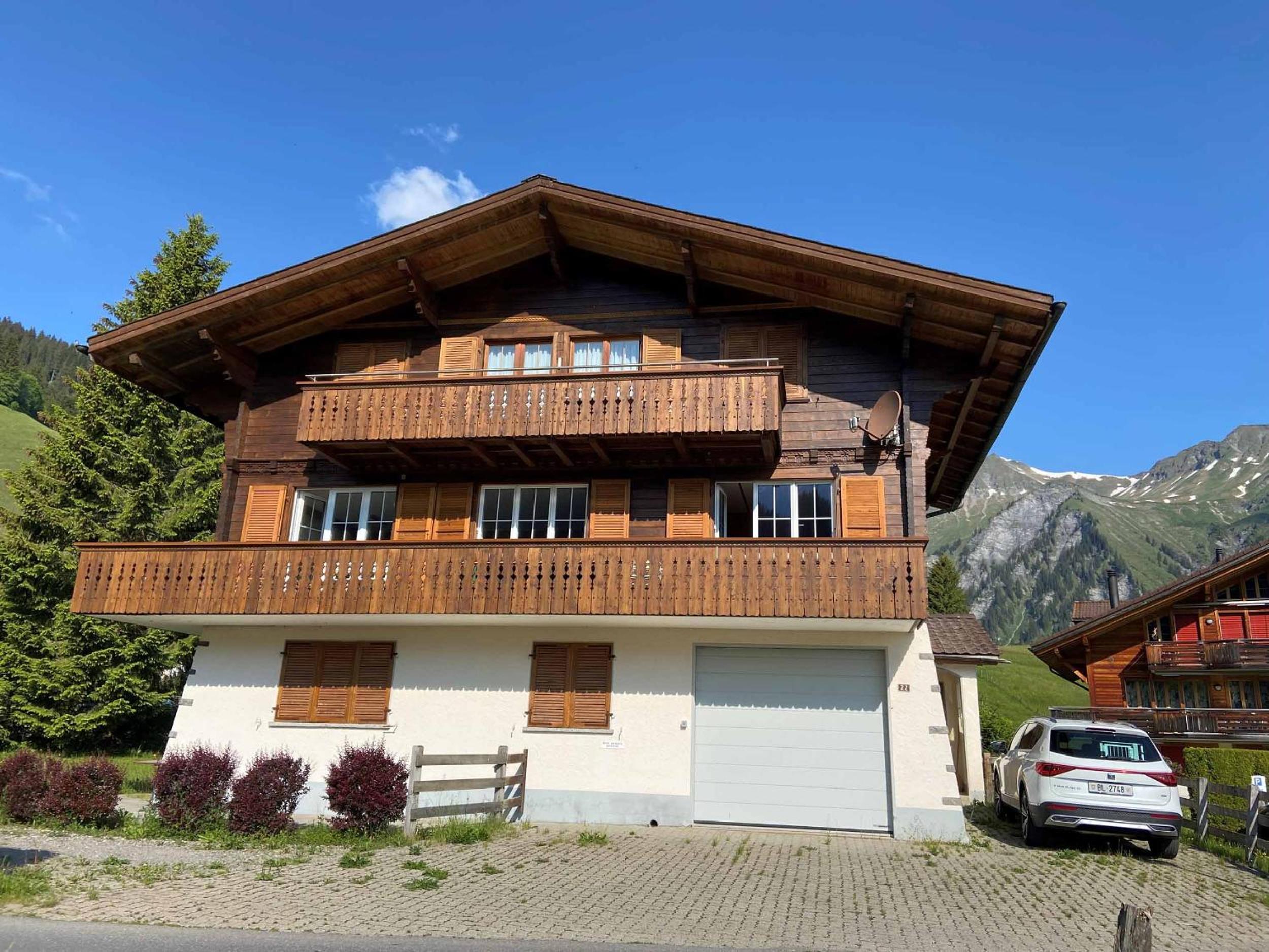 Apartment with Mountain View photo 1