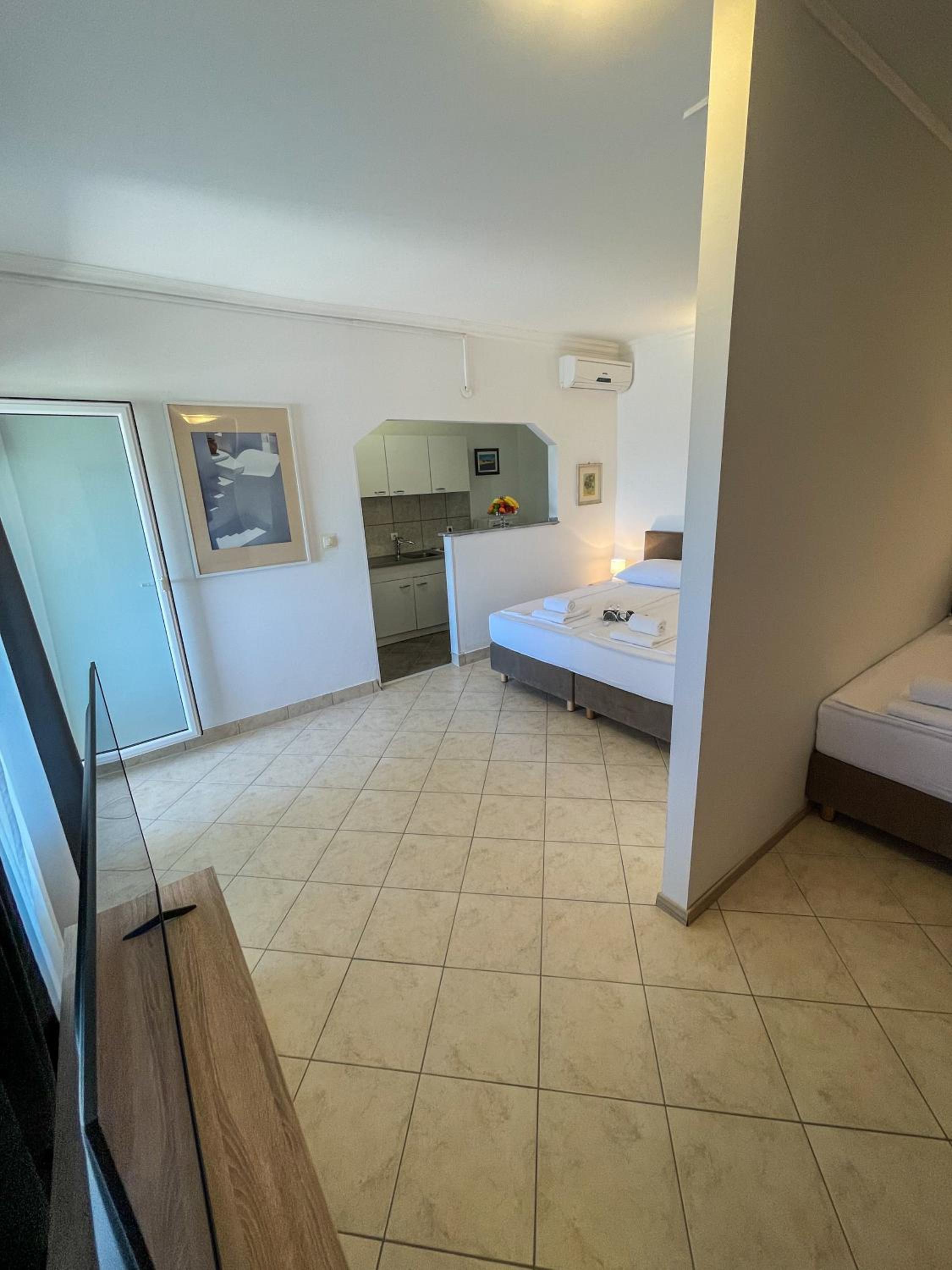 Superior Apartment