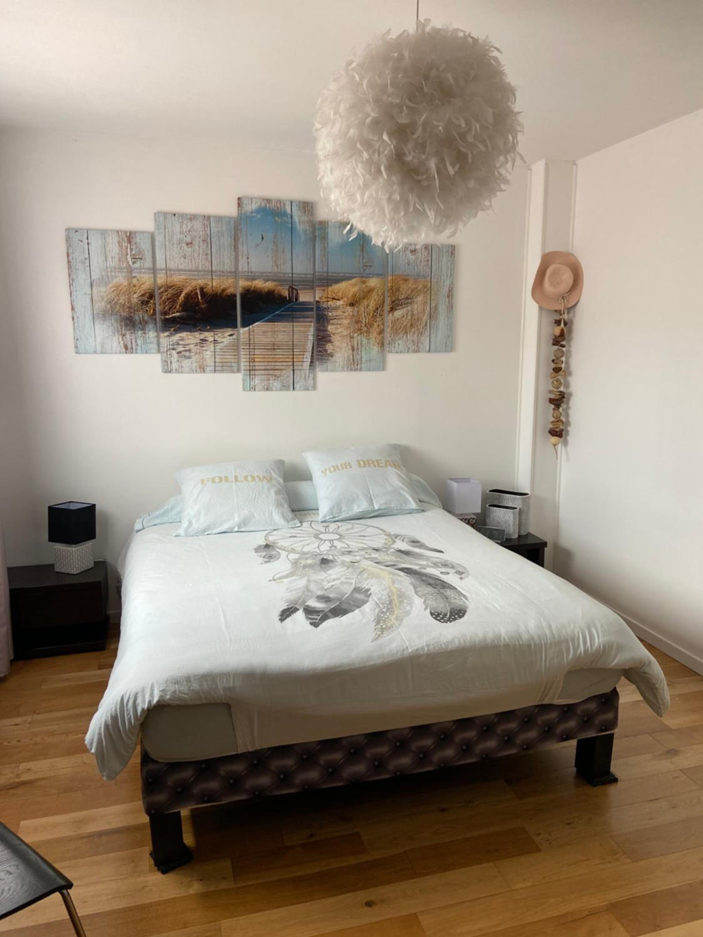 Deluxe Double Room (2 Adults + 1 Child) - Photo 15