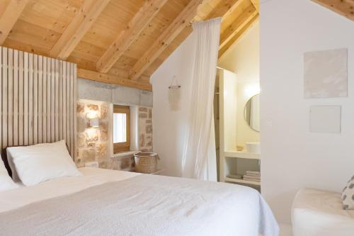 Three-Bedroom Villa photo 2