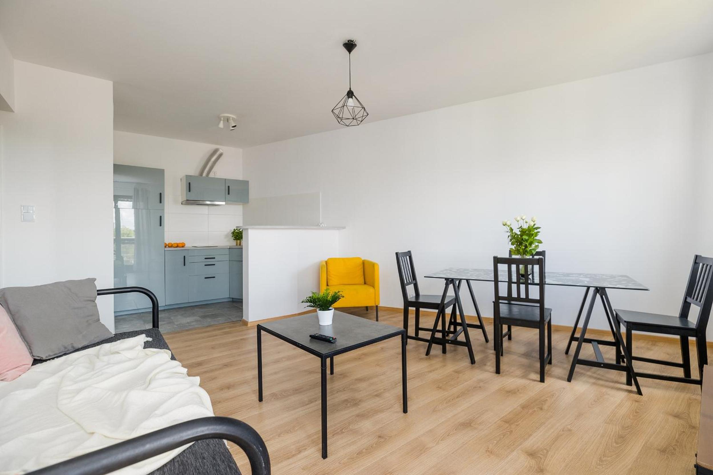 Apartment - Photo 2